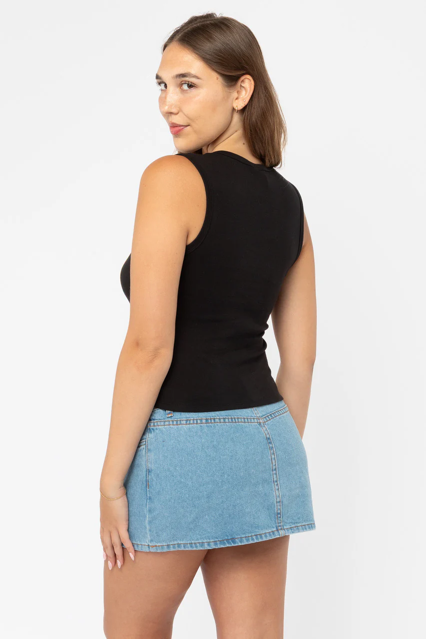 43575X - Baby Rib Sleeveless V Neck Button Up Top - Image 4