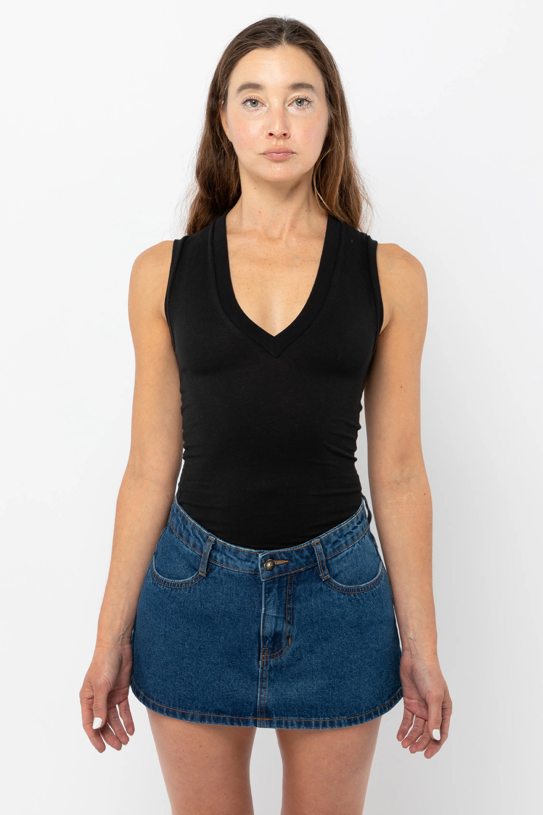 FF366 - Poly Cotton Sleeveless V Neck - Image 4