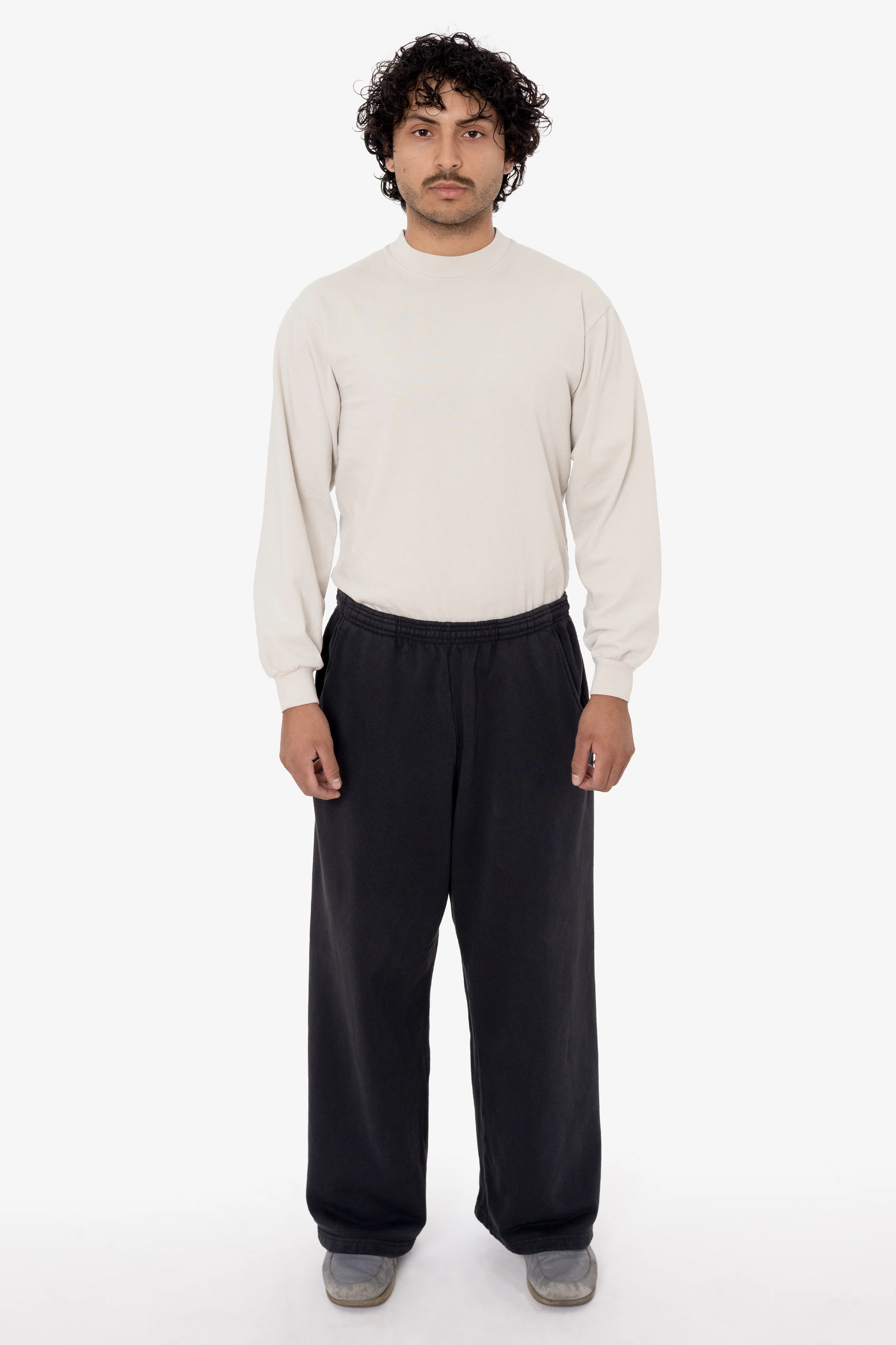 HF45GD - Heavy Fleece Extra Wide Mens Sweatpants - Image 3