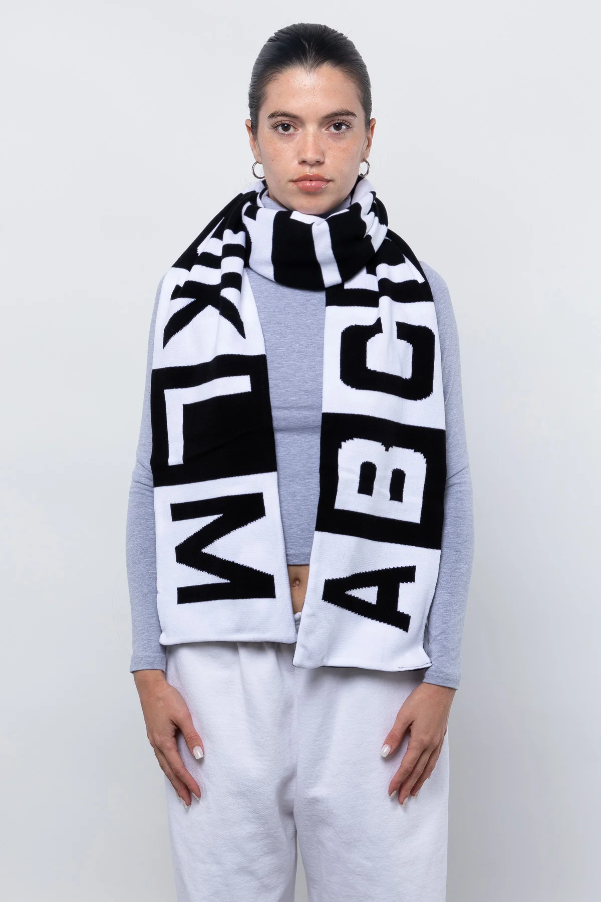 JQSCARF04 - Alphabet Scarf - Image 39