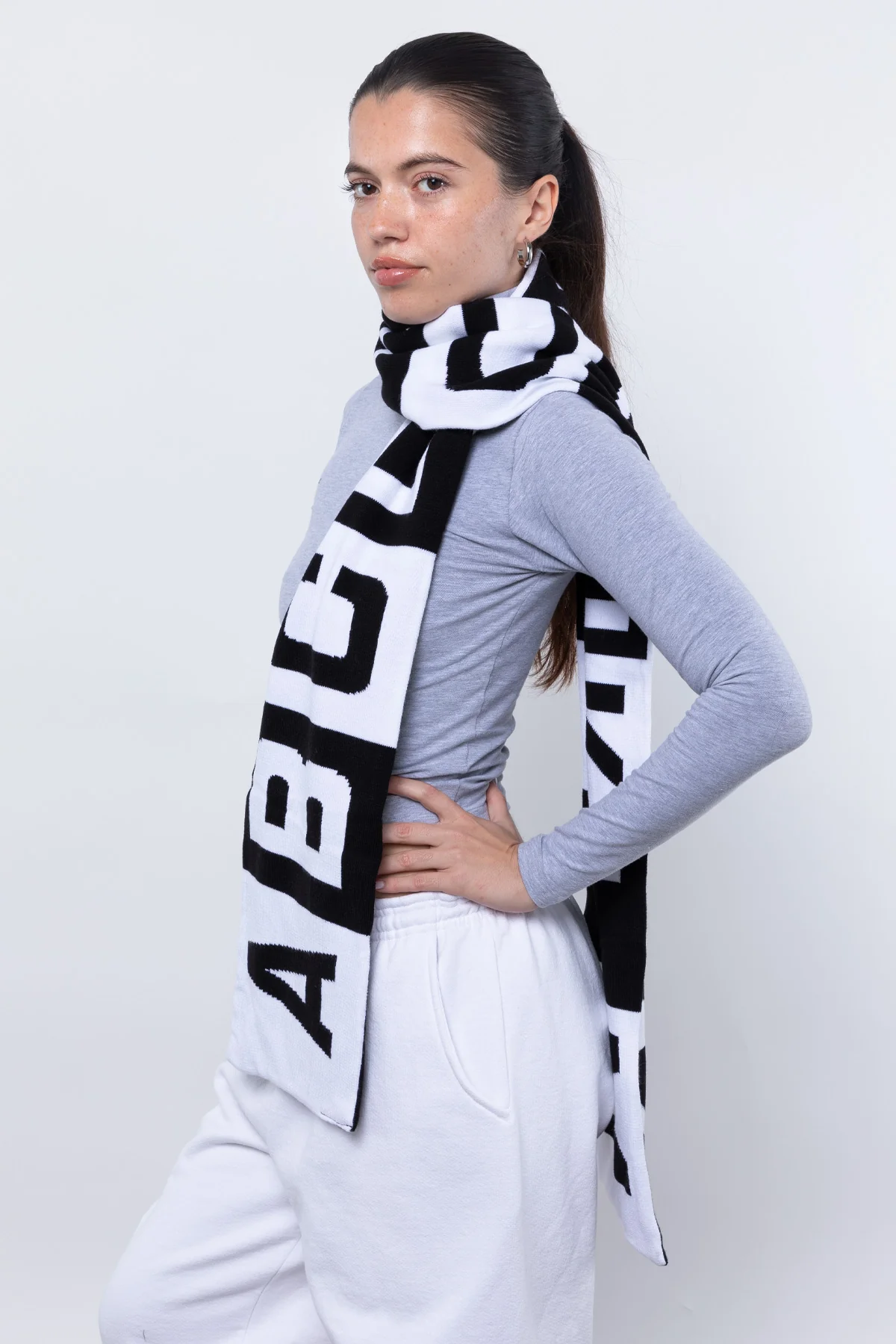 JQSCARF04 - Alphabet Scarf - Image 41