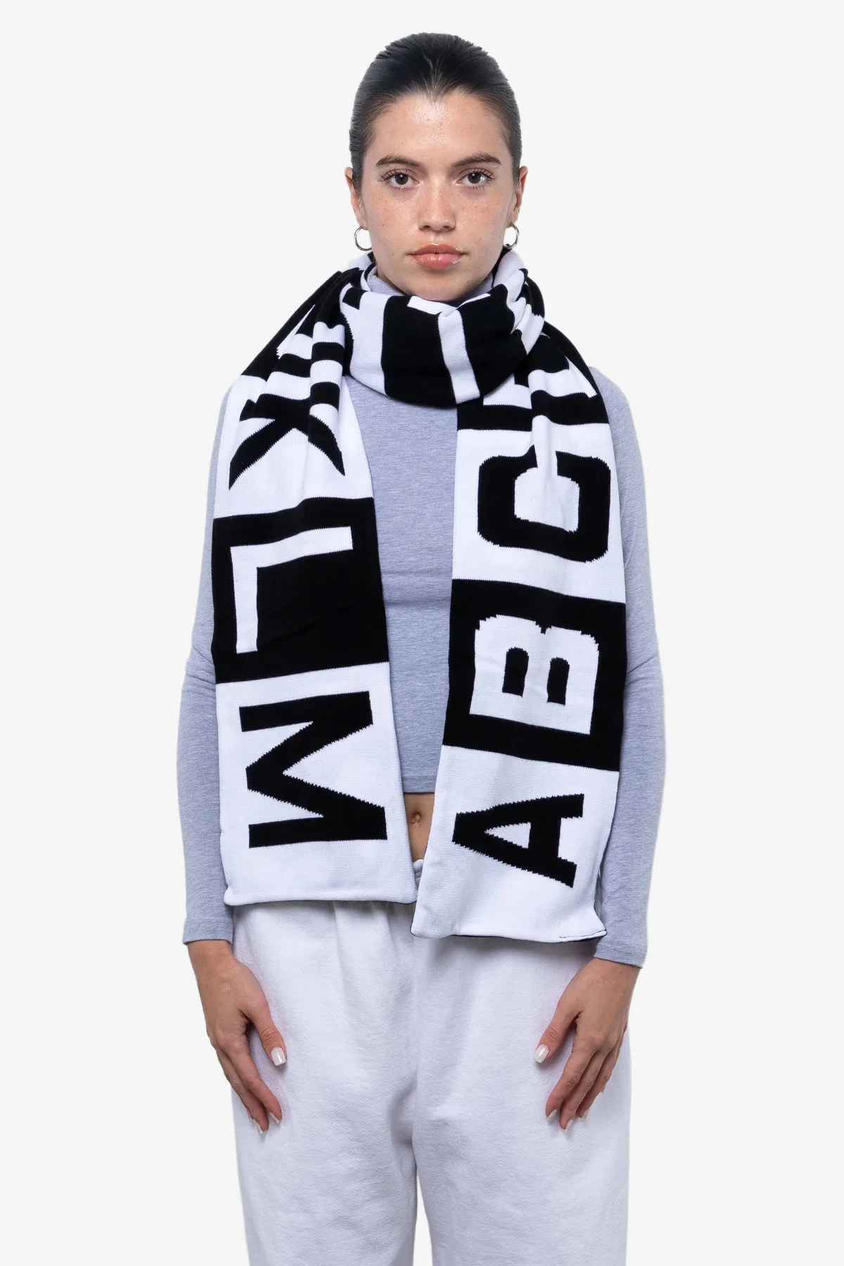 JQSCARF04 - Alphabet Scarf - Image 6