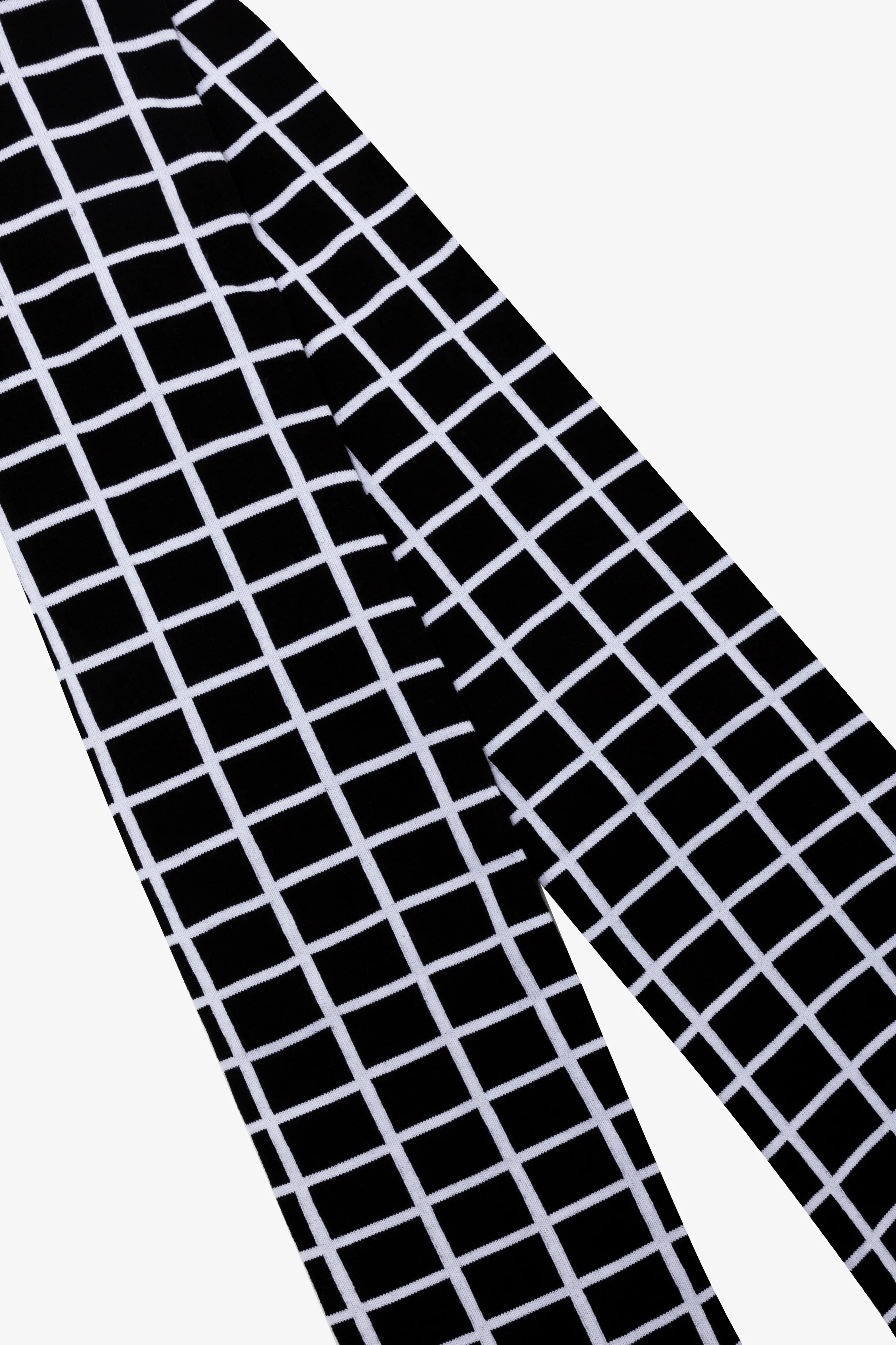 JQSCARF06 - Grid Scarf - Image 11