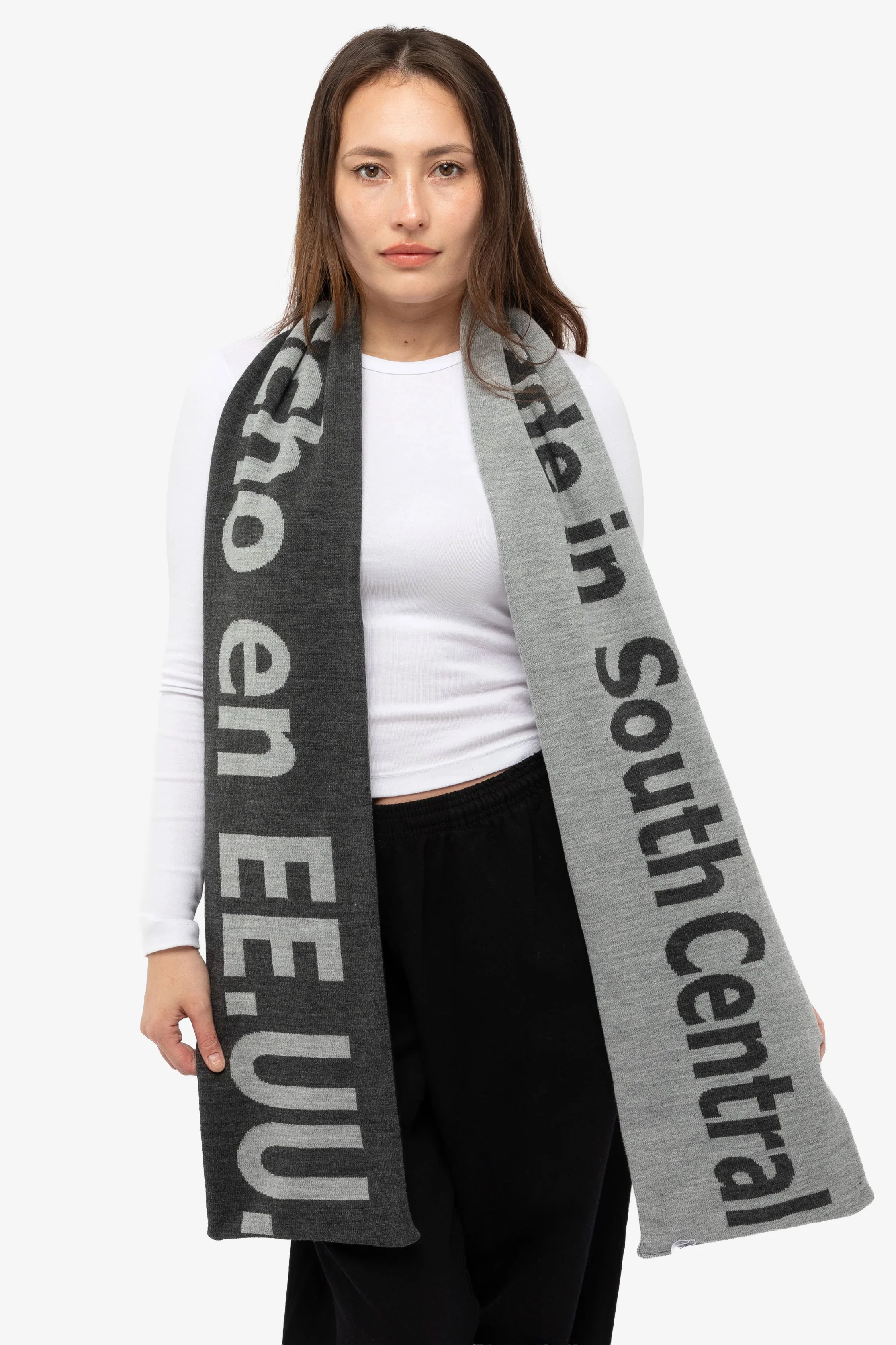 JQSCARF19 - Label Scarf - Image 13