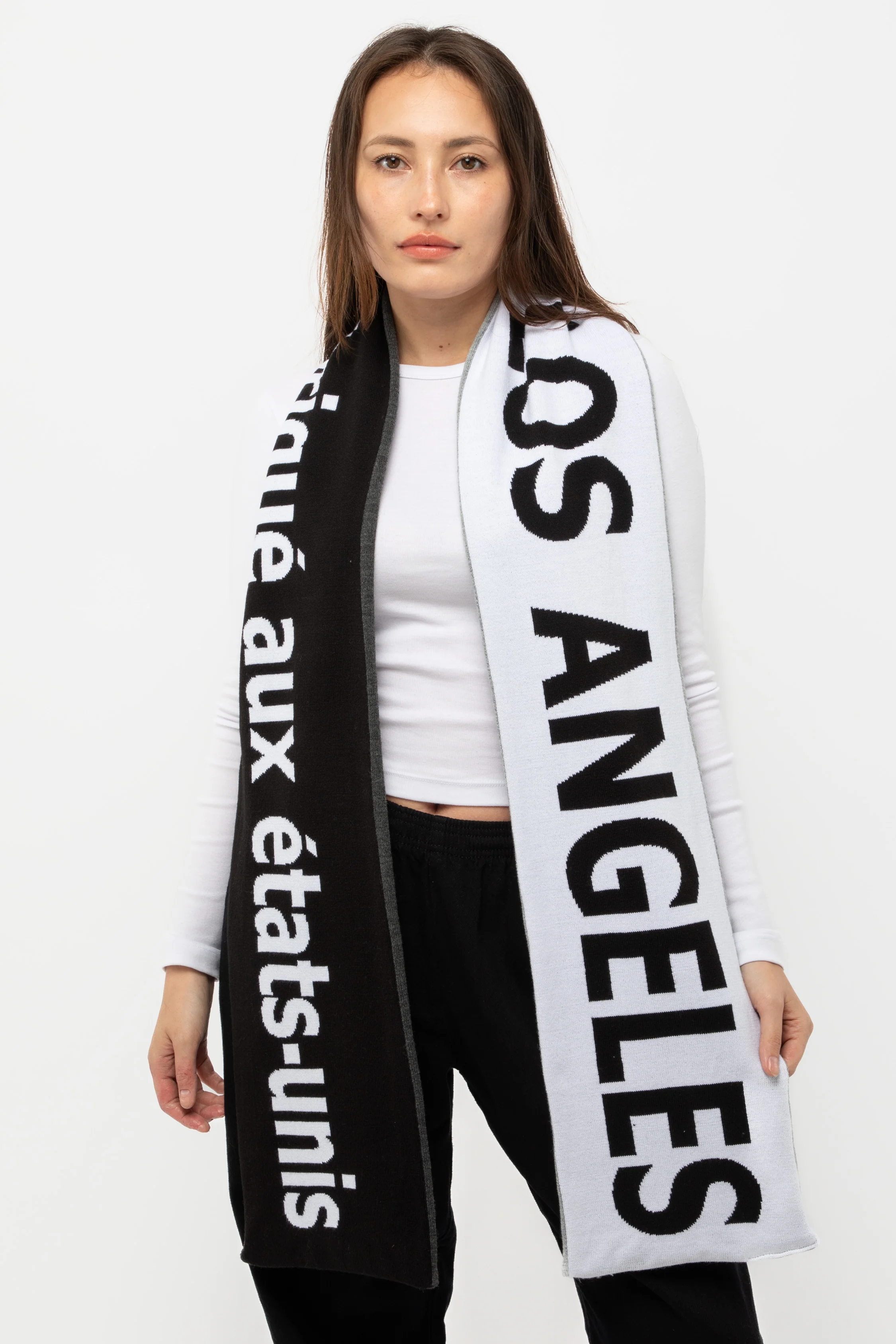 JQSCARF19 - Label Scarf - Image 25