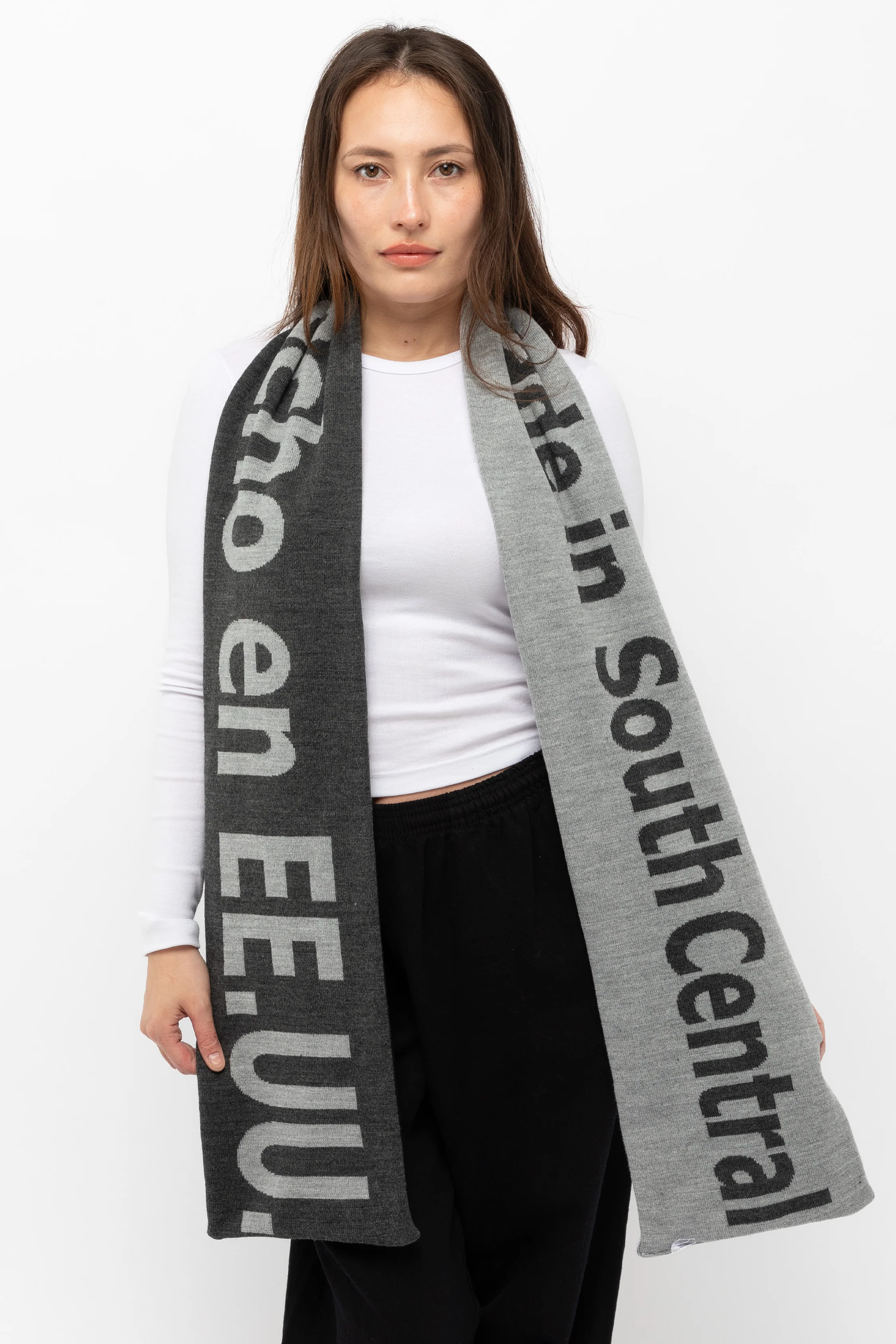 JQSCARF19 - Label Scarf - Image 26