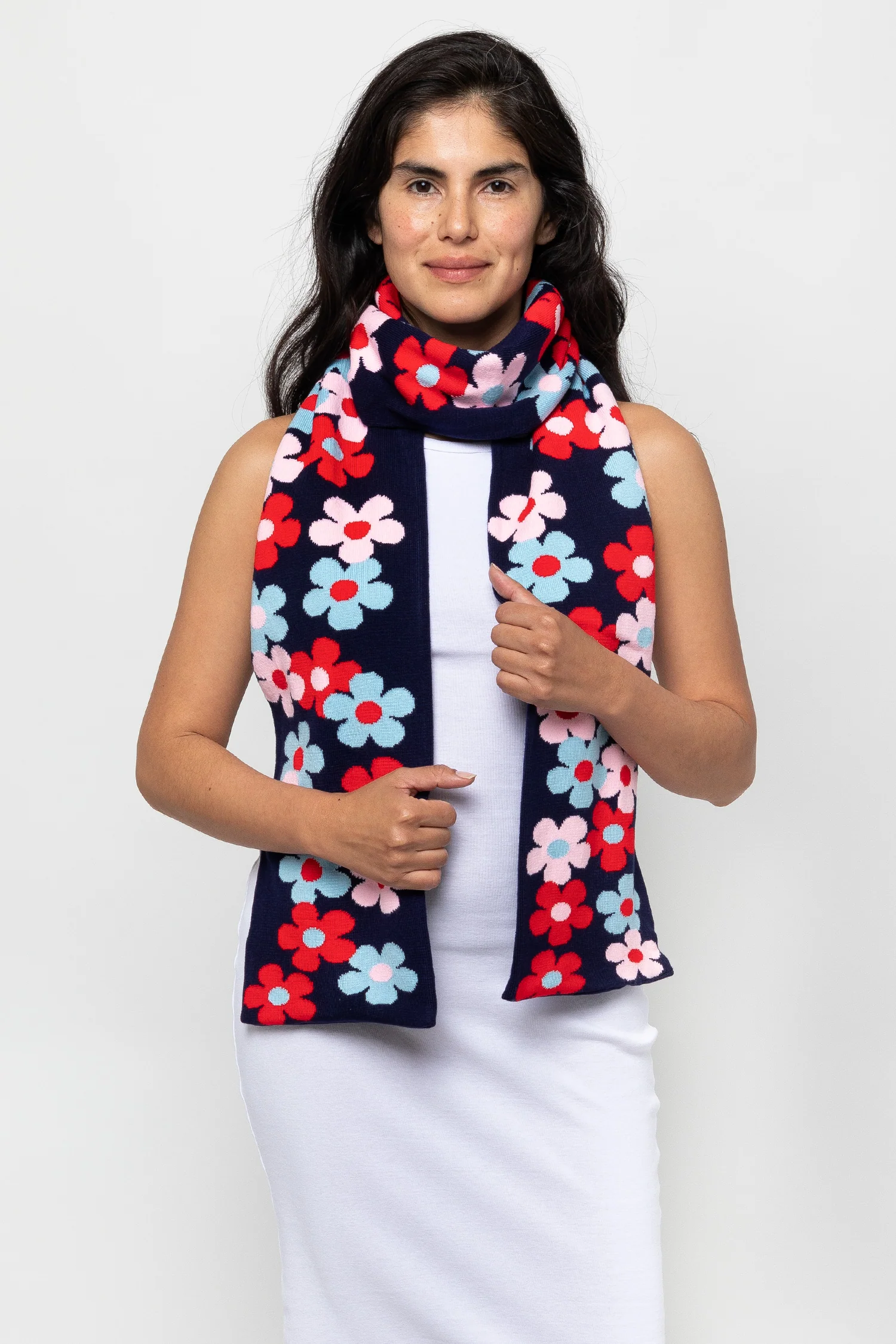 JQSCARF35 - Daisy Vine Scarf - Image 20