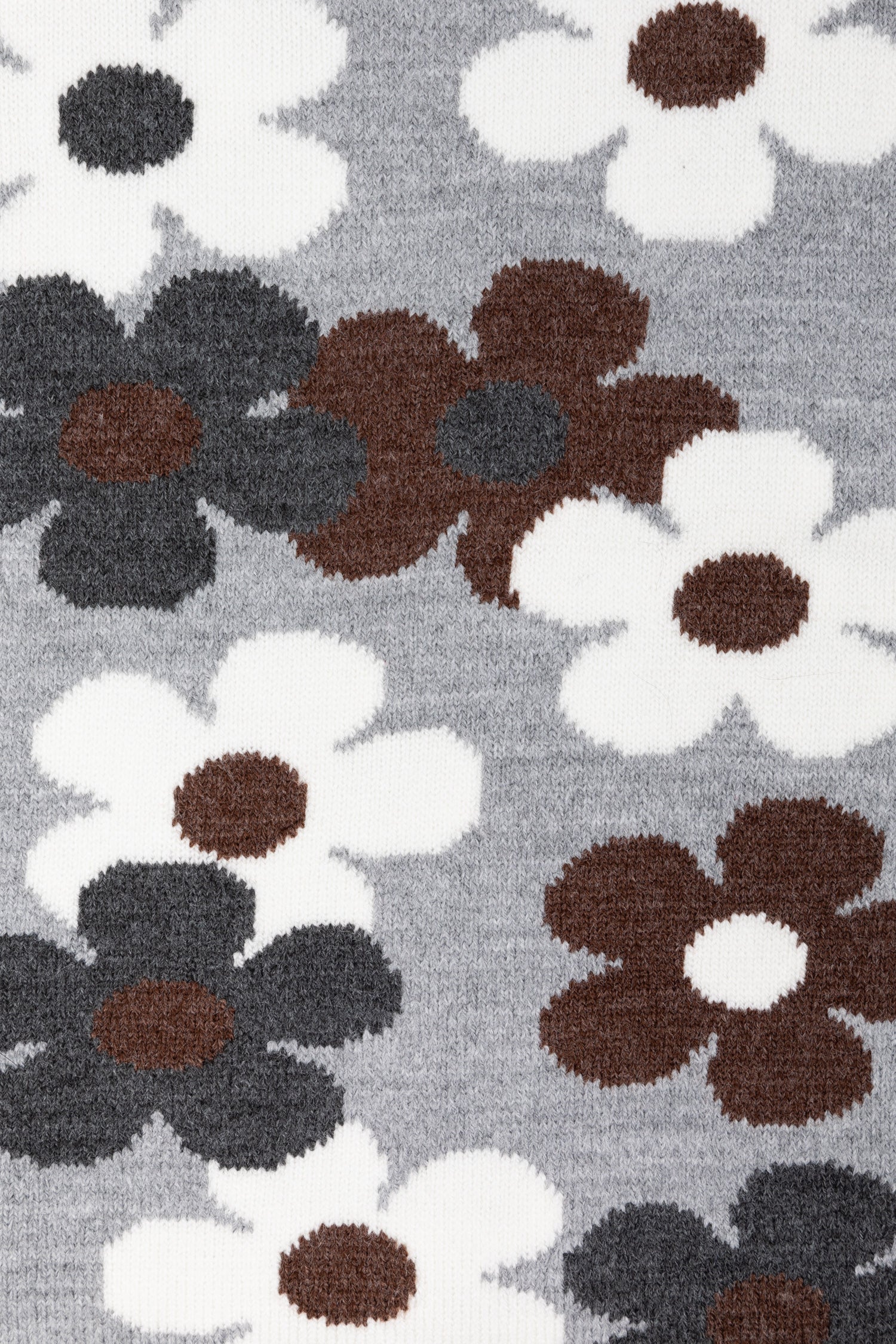 JQSCARF35 - Daisy Vine Scarf - Image 48