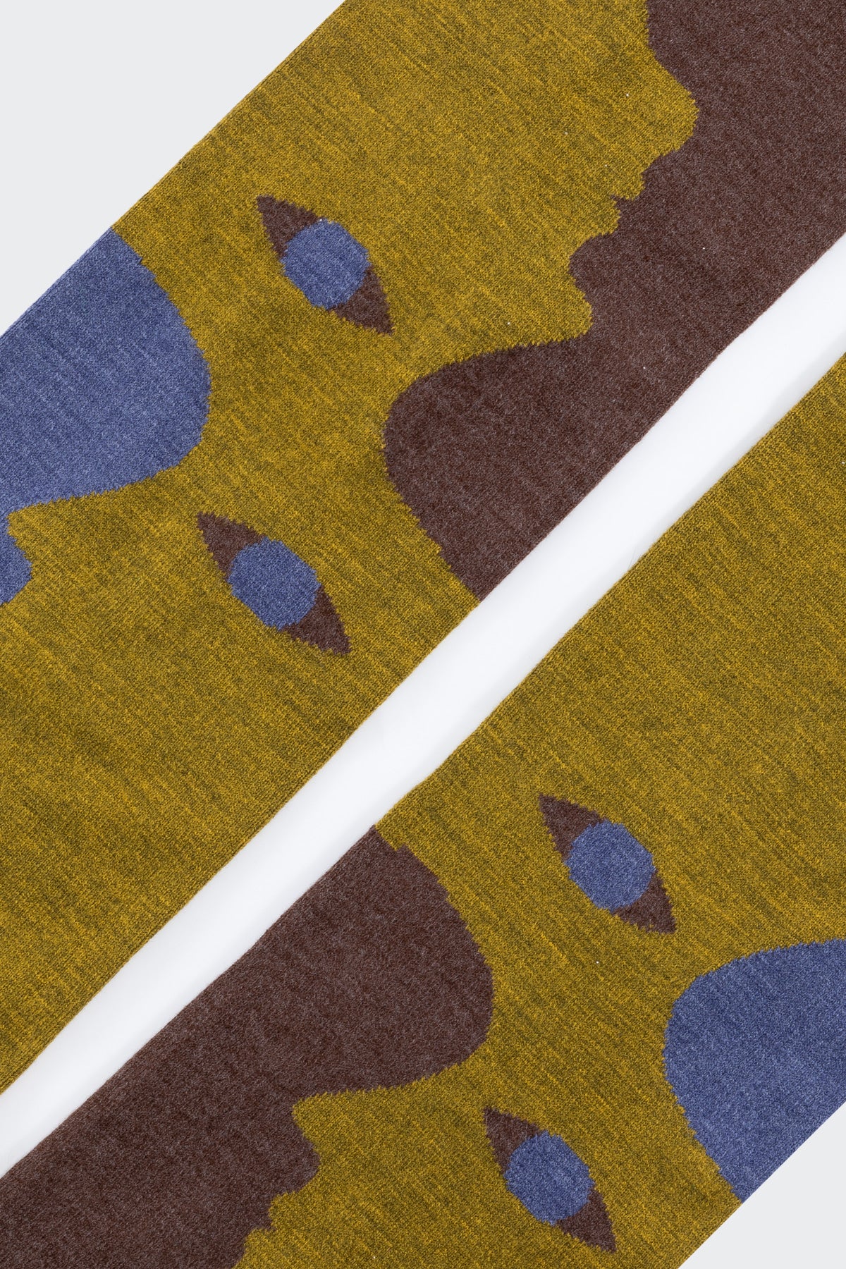 JQSCARF36 - Surrealist Scarf - Image 6