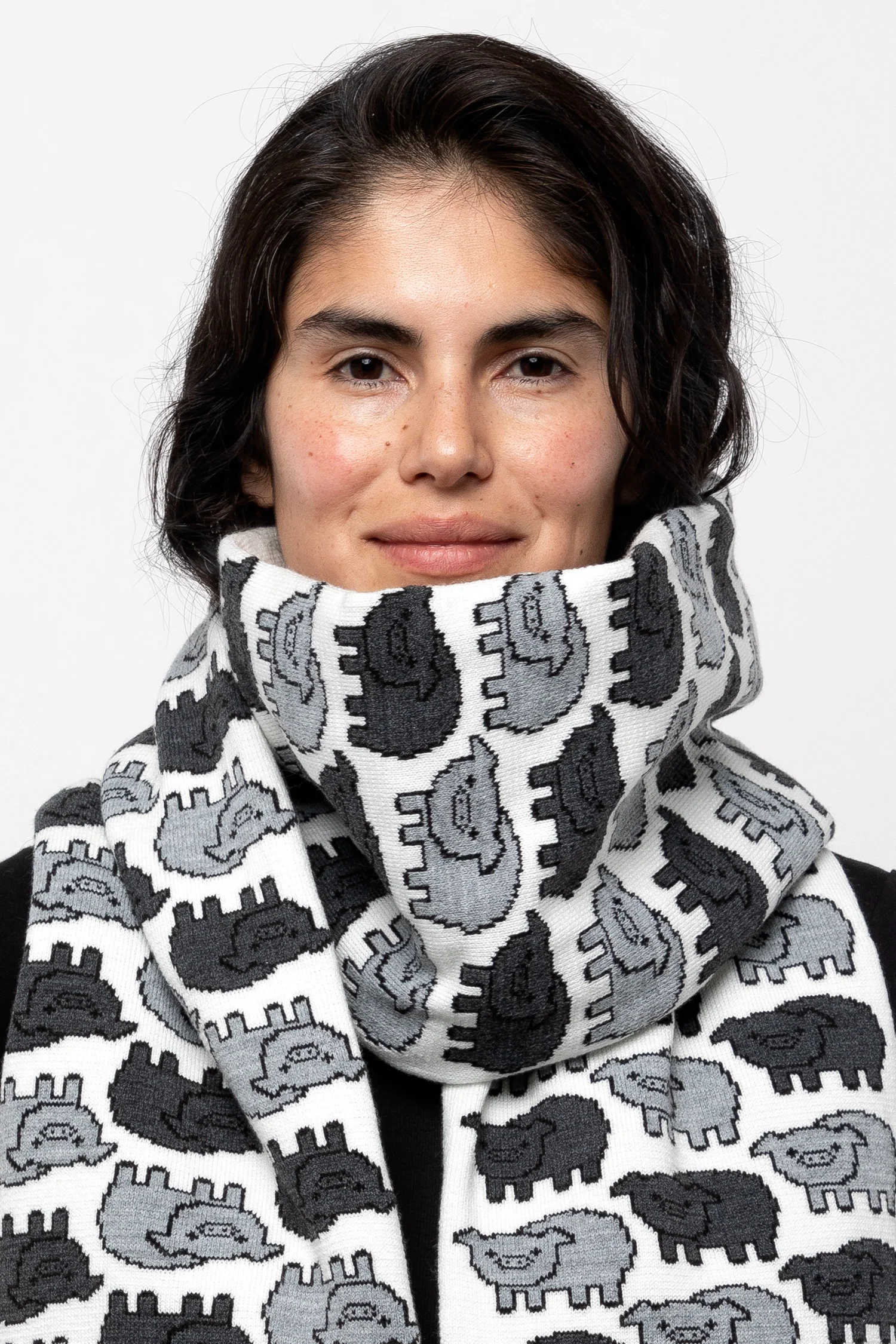 JQSCARF38 - Pig Scarf - Image 10