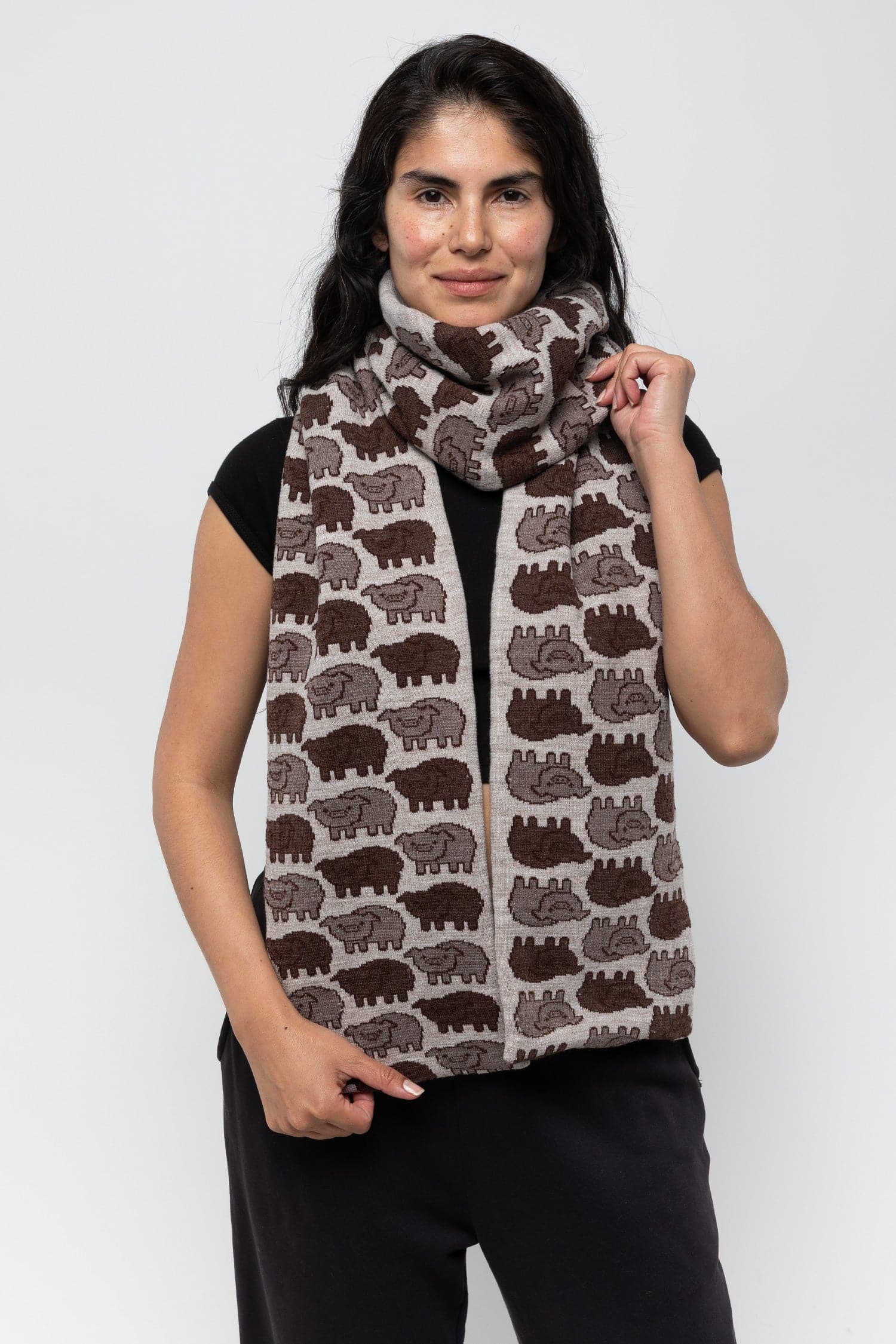 JQSCARF38 - Pig Scarf - Image 2