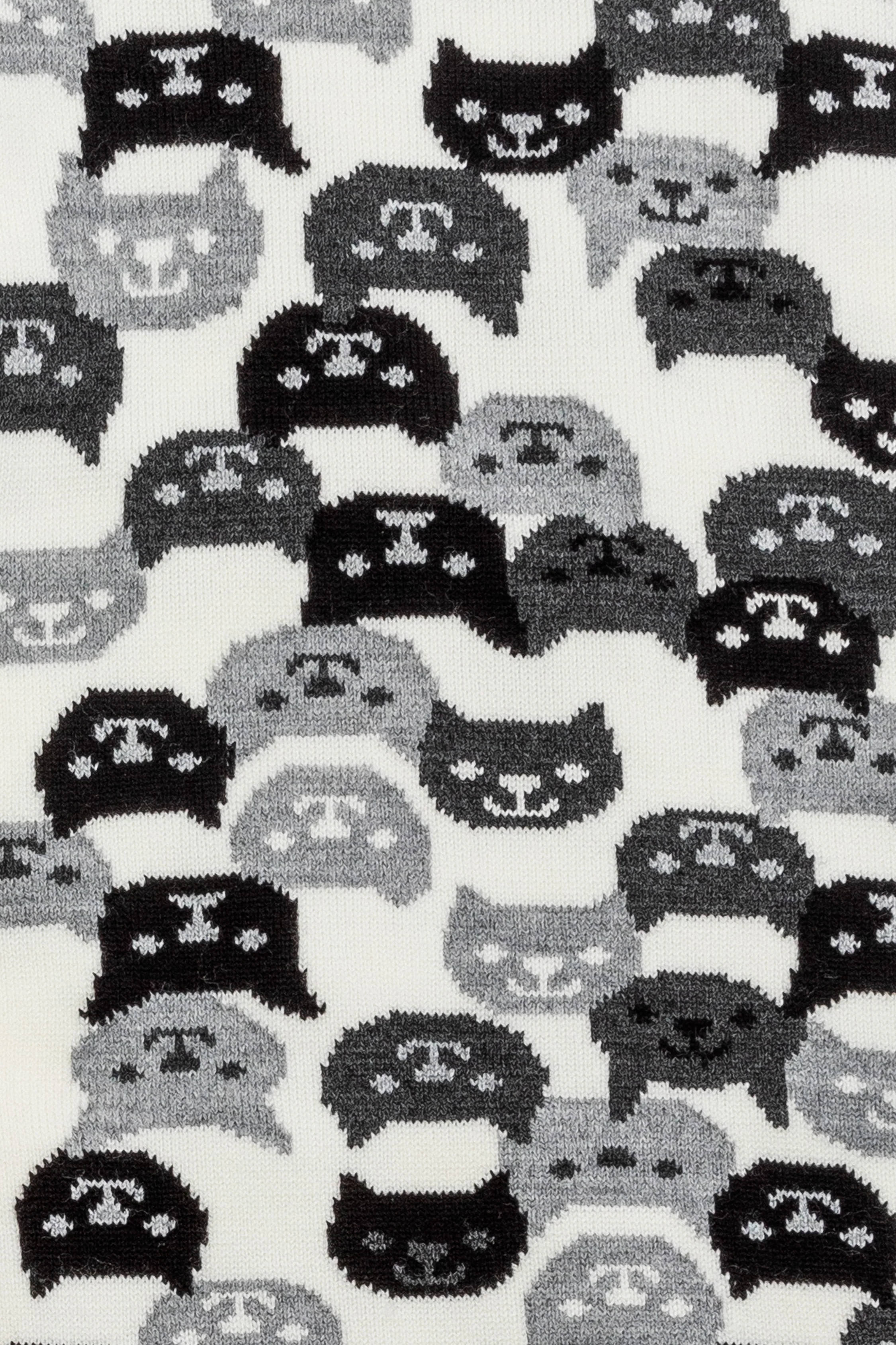 JQSCARF41 - Smiling Cat Scarf - Image 23
