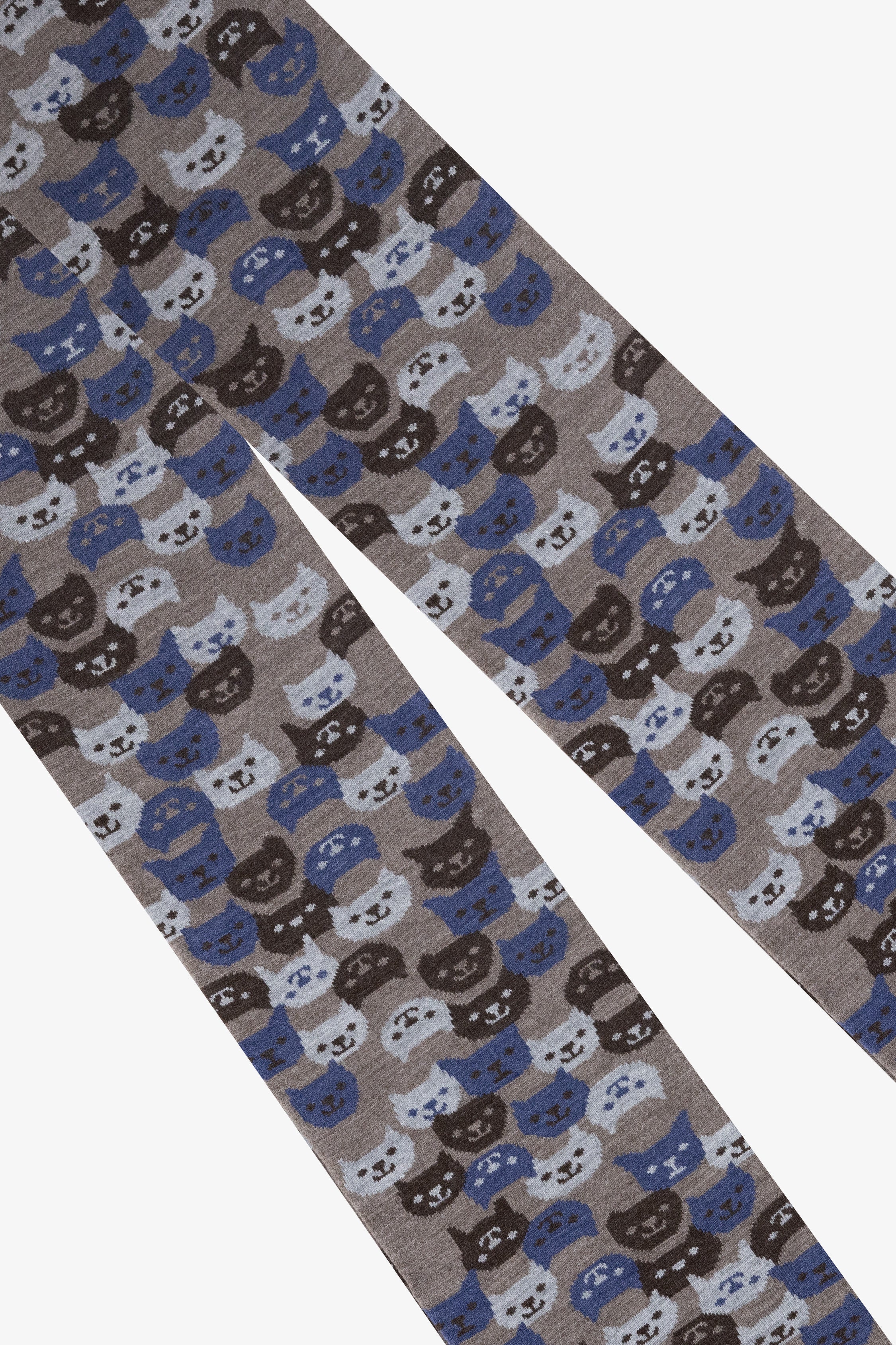 JQSCARF41 - Smiling Cat Scarf - Image 5