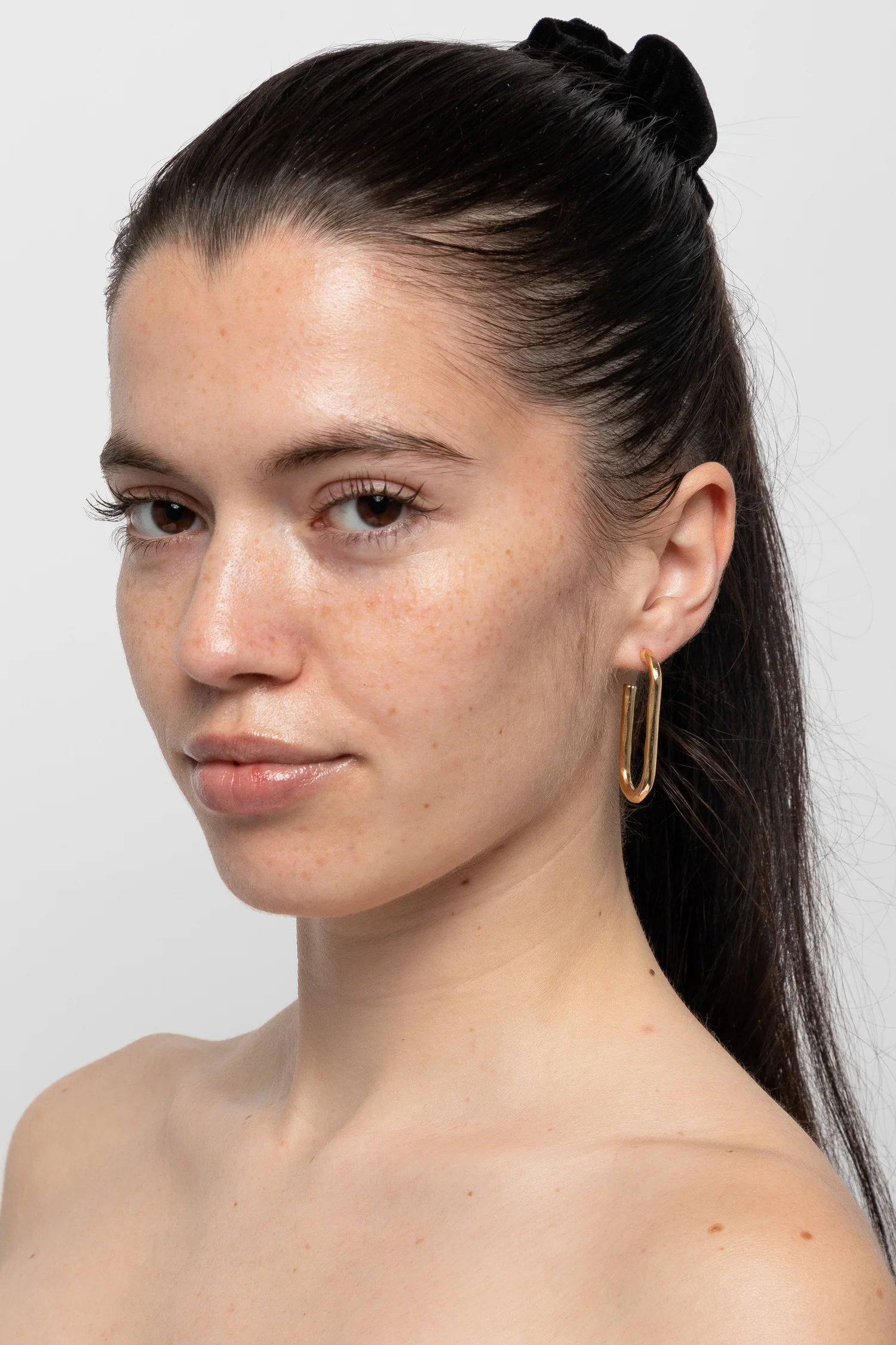 JWL773 - Round Hoop Earrings - Image 2