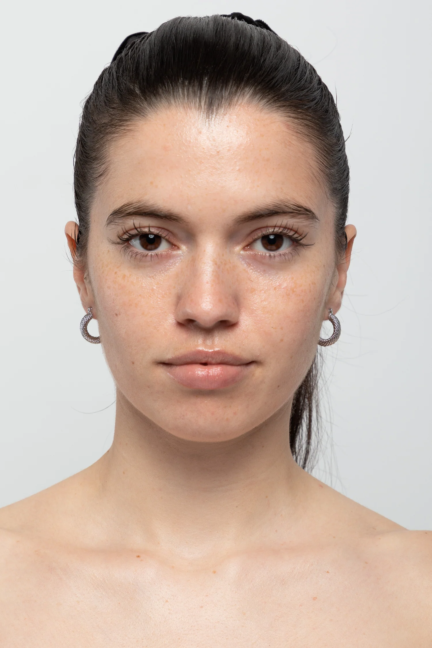 JWL834 - Thick Twisted Pincatch Earrings - Image 3