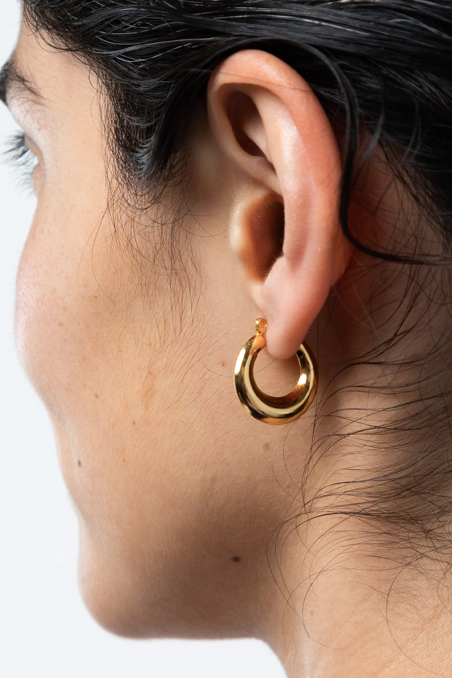JWLHING - Mini Round Hingeback Earrings - Image 3
