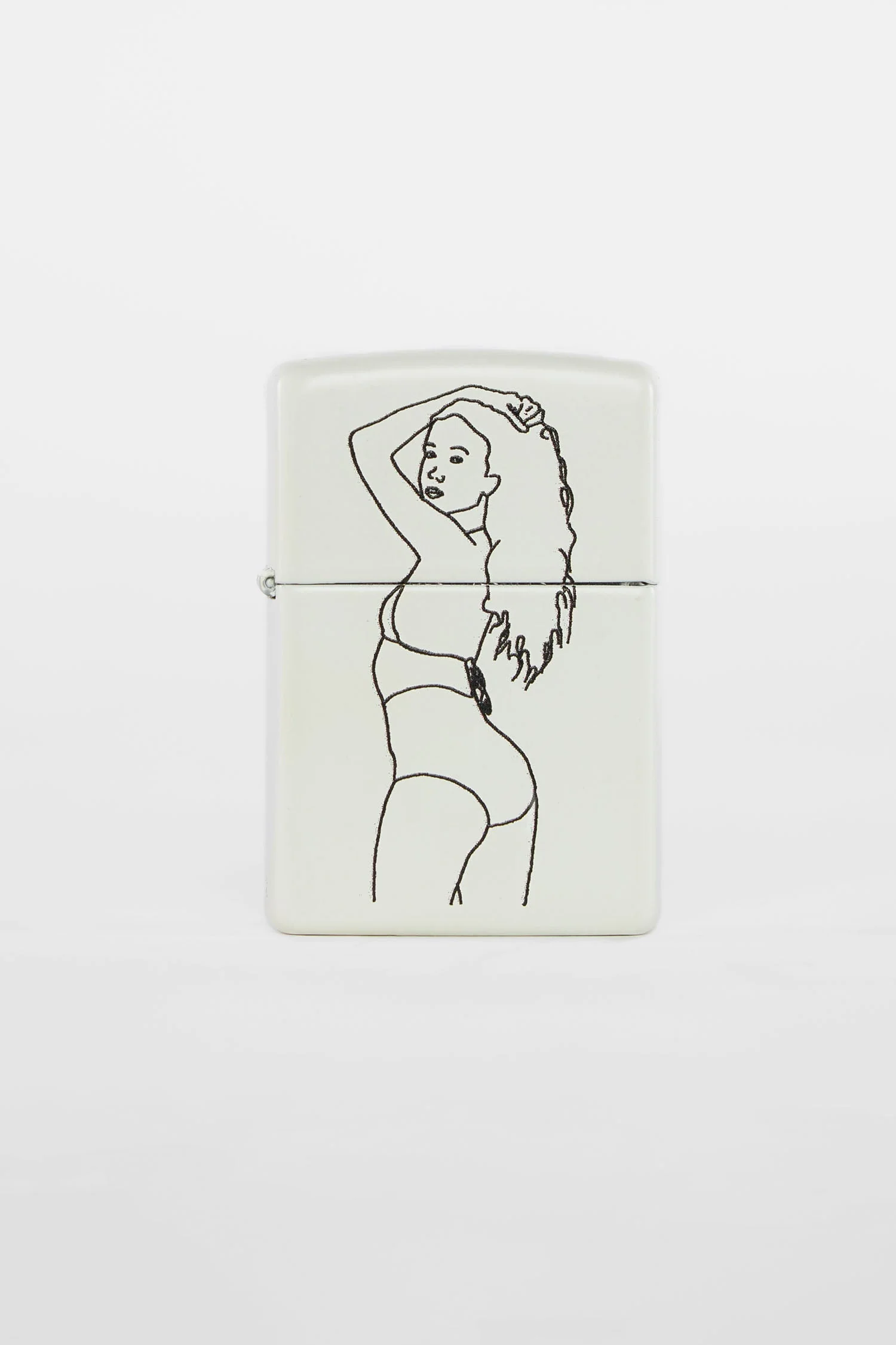 LZIP92 - LAA Girls Zippo Lighter - Image 3