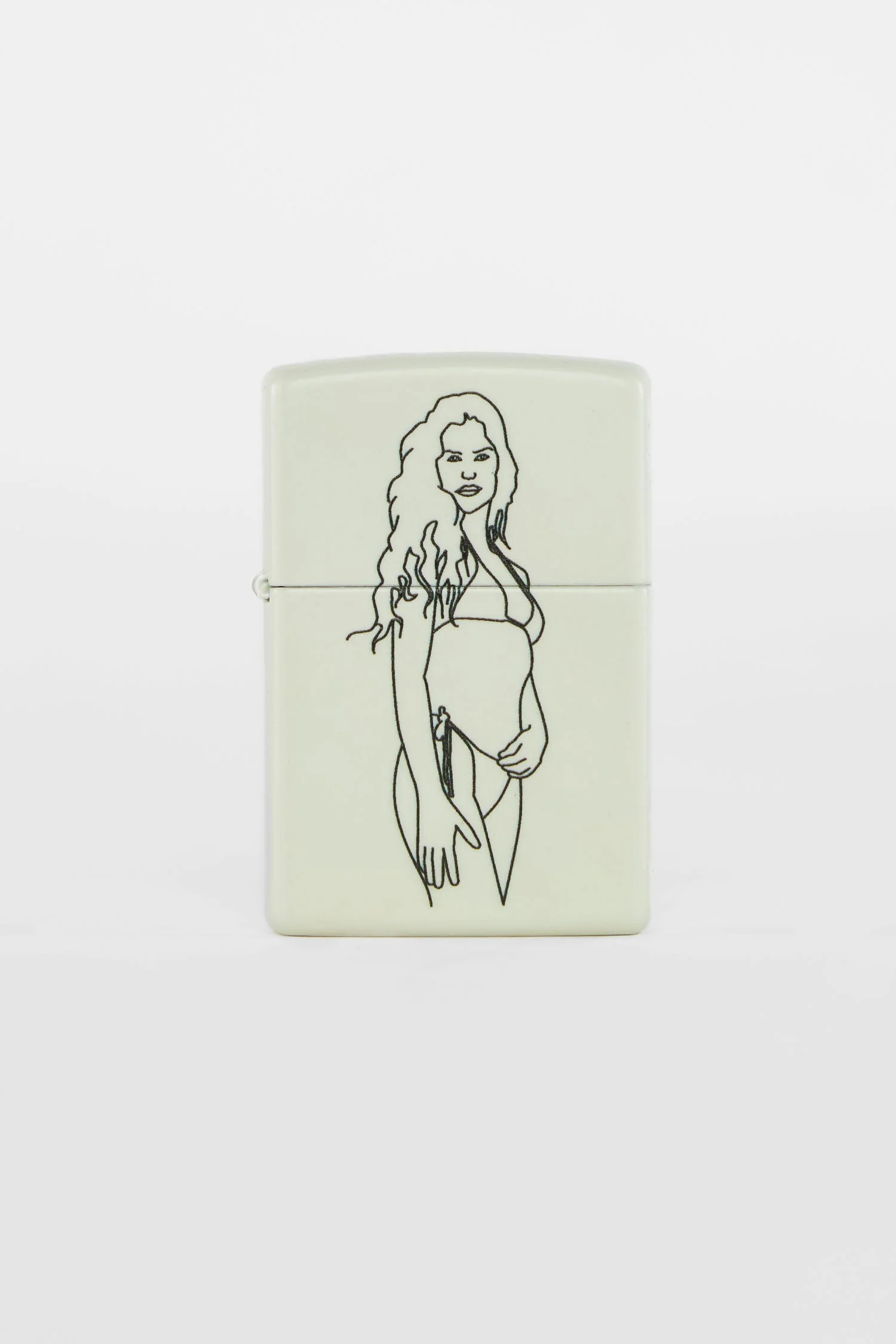 LZIP92 - LAA Girls Zippo Lighter - Image 4