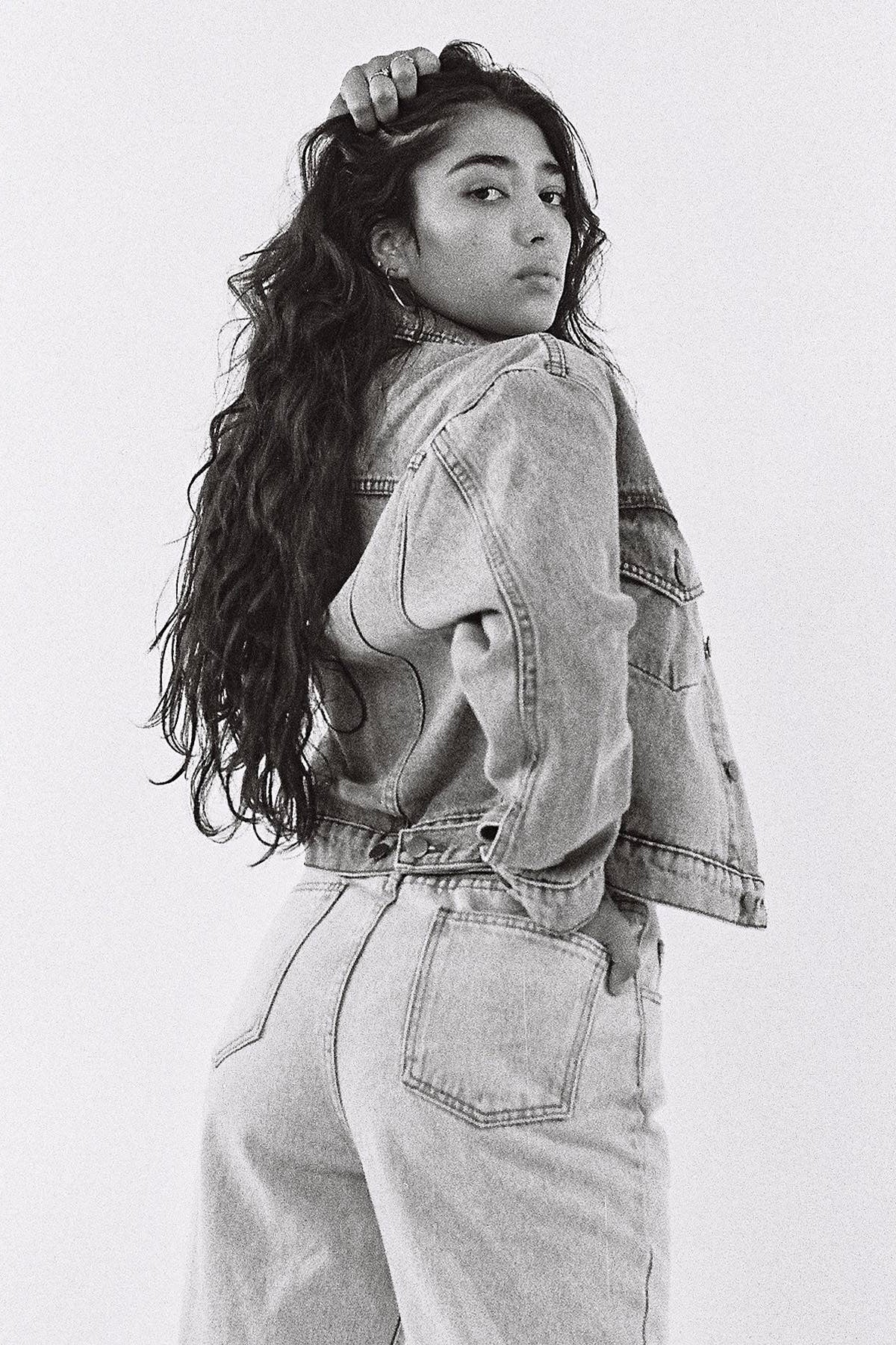 RDNW03 - Denim Cropped Jacket - Image 9