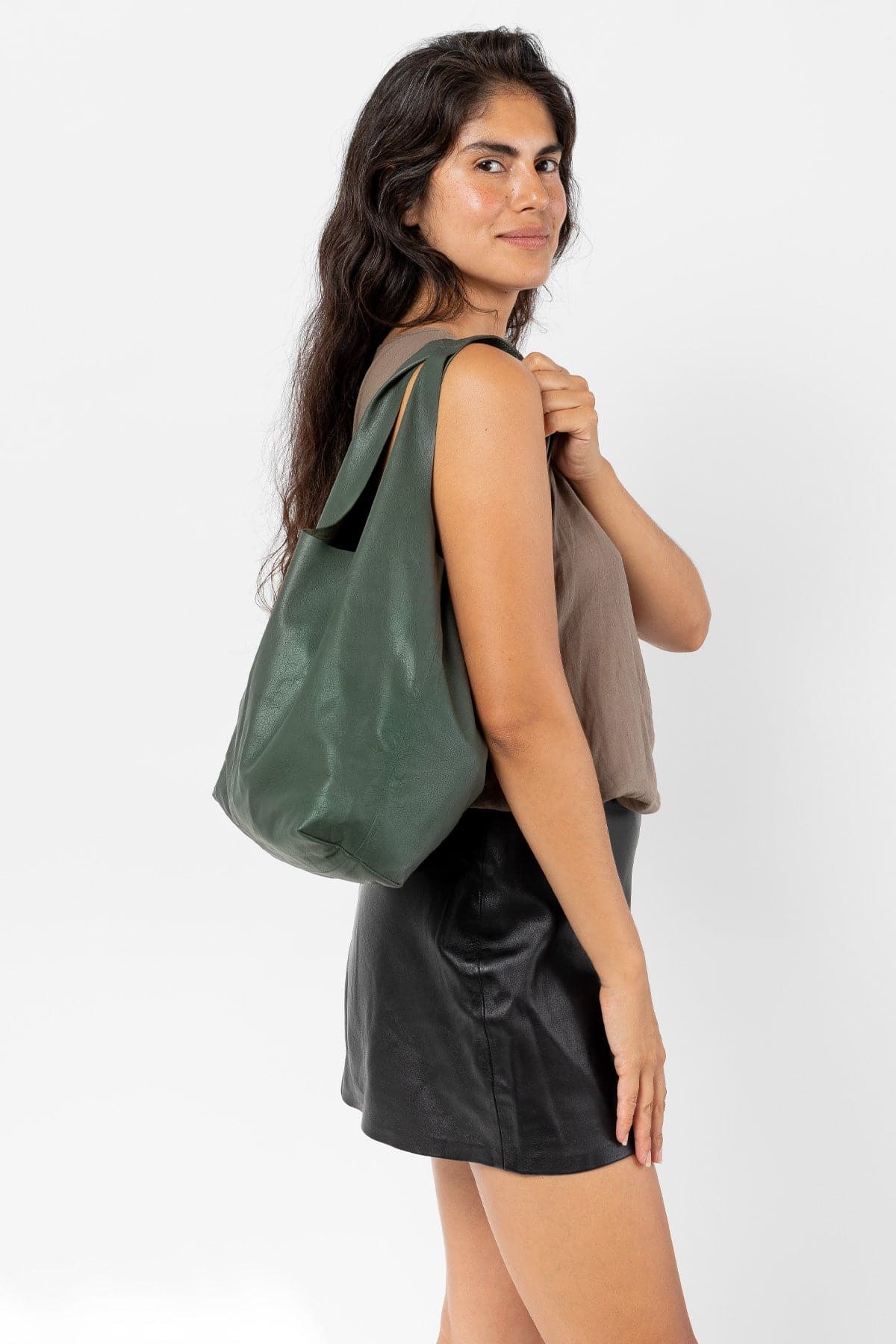 RLH3406 - Monochromatic Leather Shopping Bag - Image 29