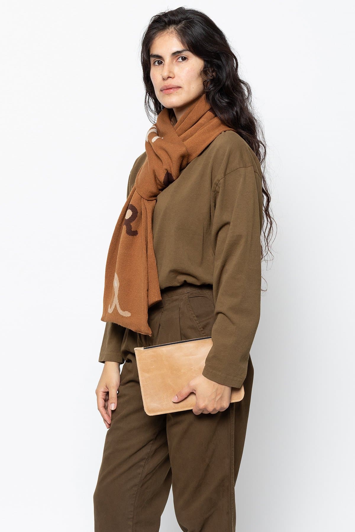 RLH3411 - Small Leather Zip Pouch - Image 14