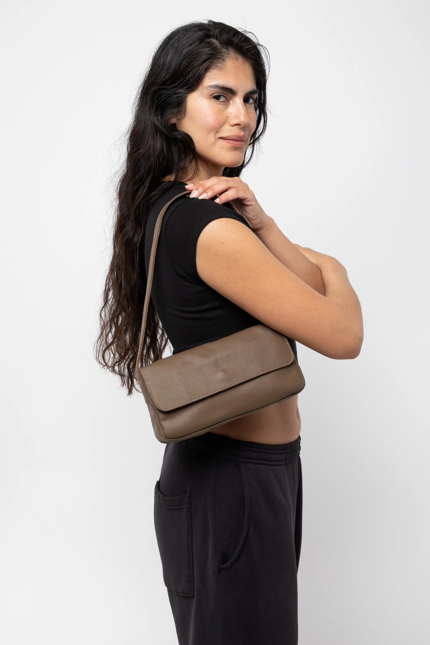 RLH3431 - Classic Leather Shoulder Bag - Image 51