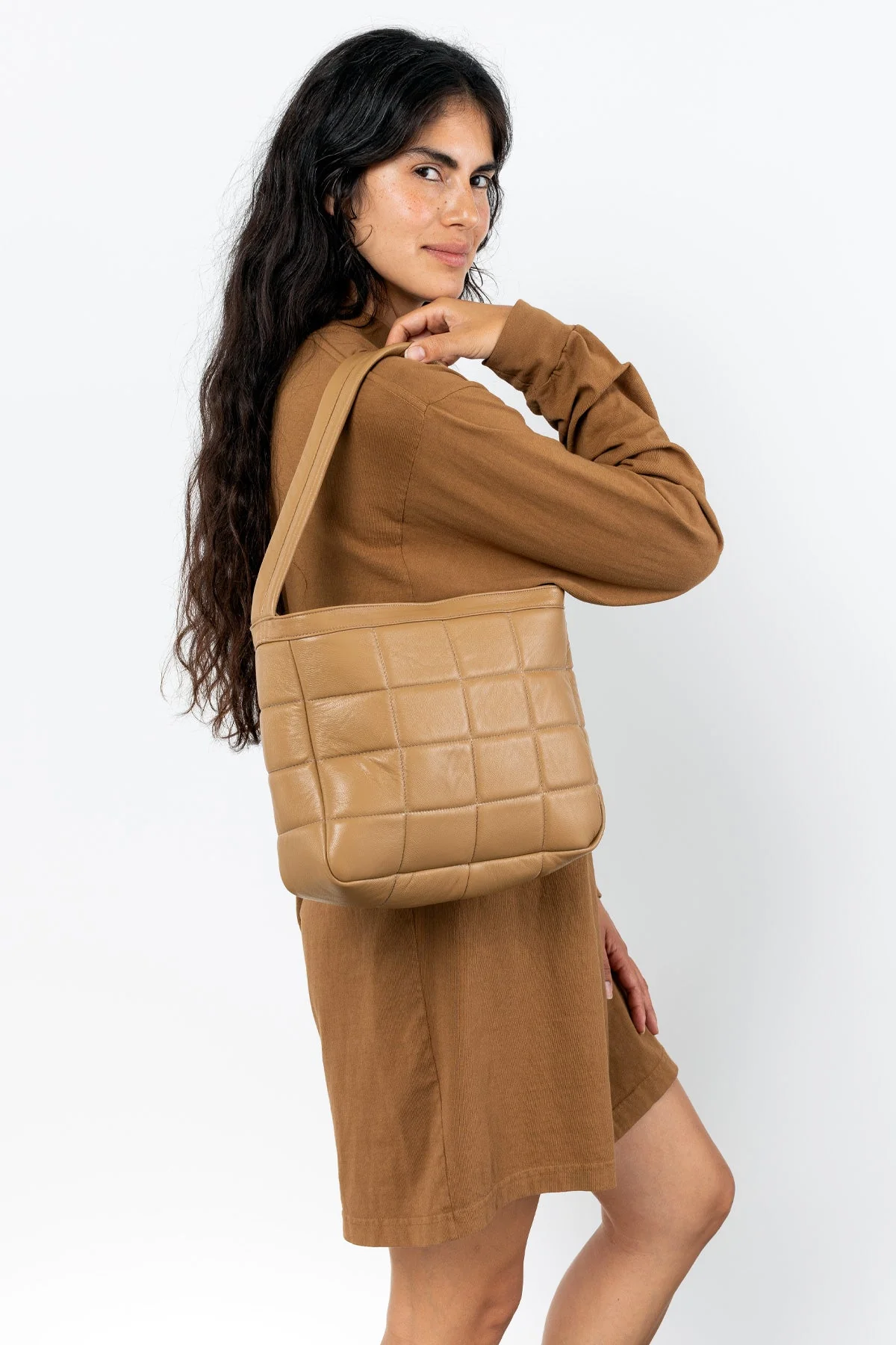 RLH3452 - The Quilted Lambskin Bag - Image 10