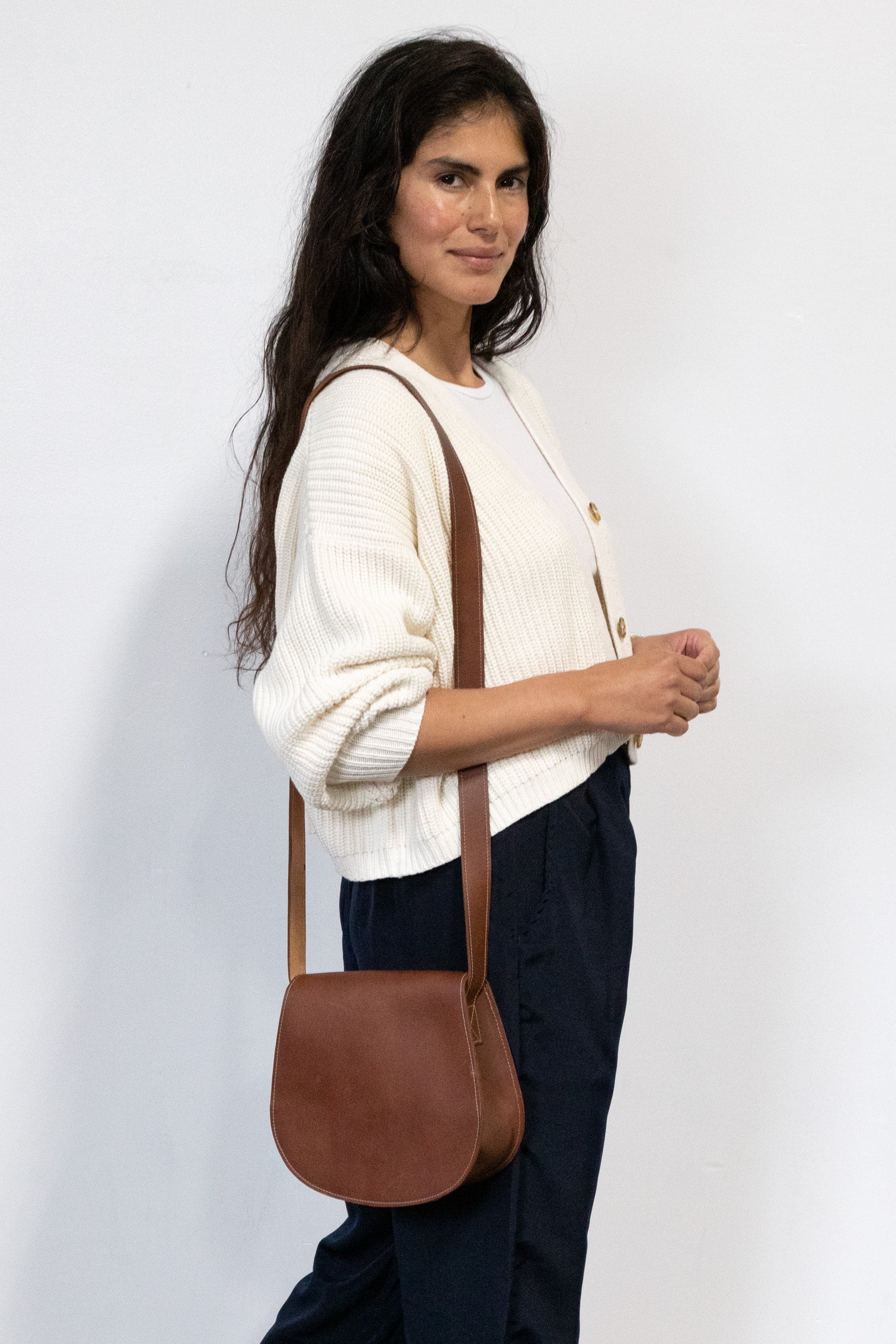 RLH3453 - Classic Leather Saddle Bag - Image 32