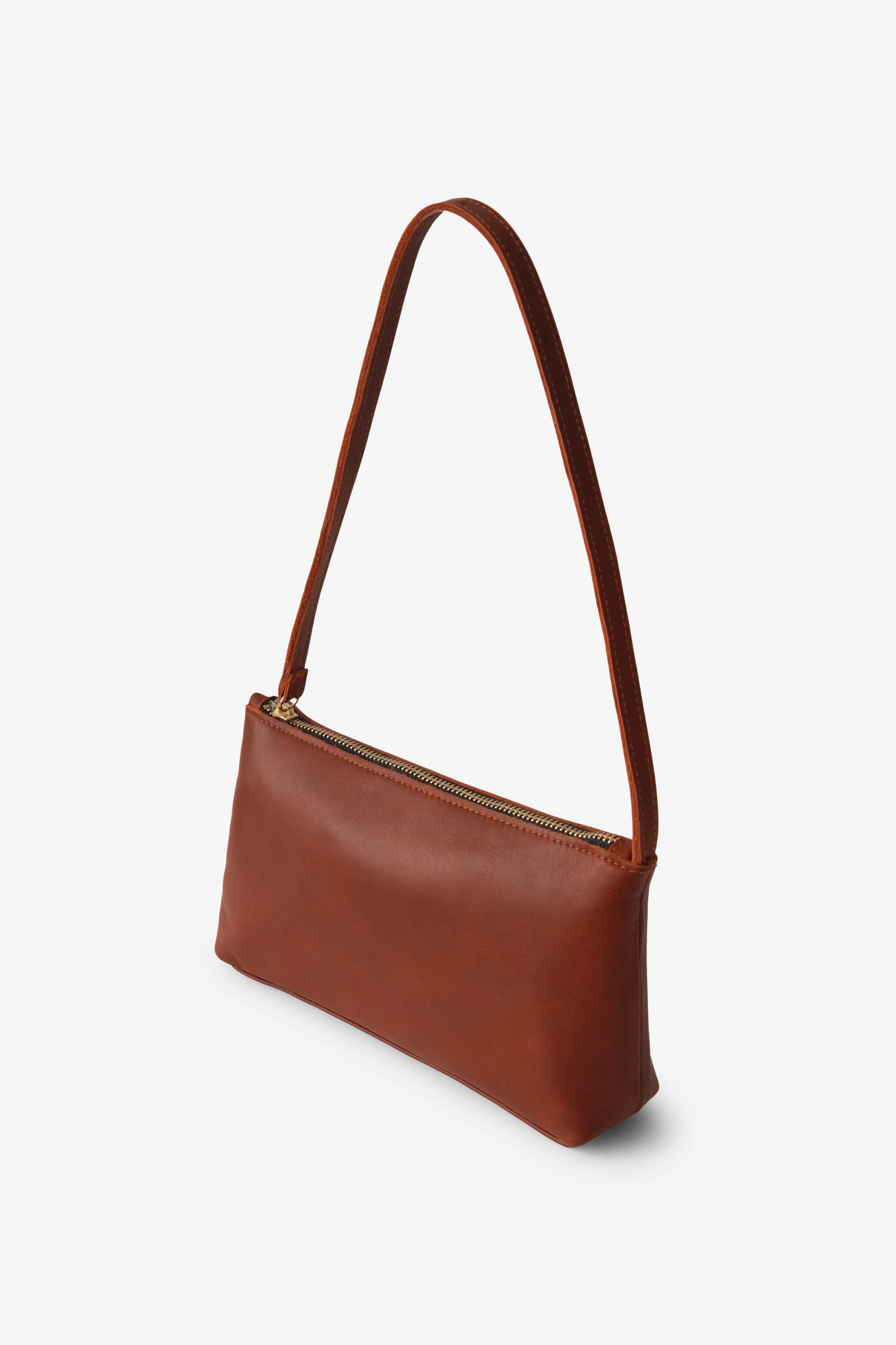 RLH3468 - Leather Zip Pochette - Image 16