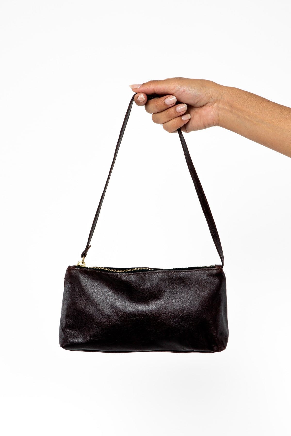 RLH3468 - Leather Zip Pochette - Image 32