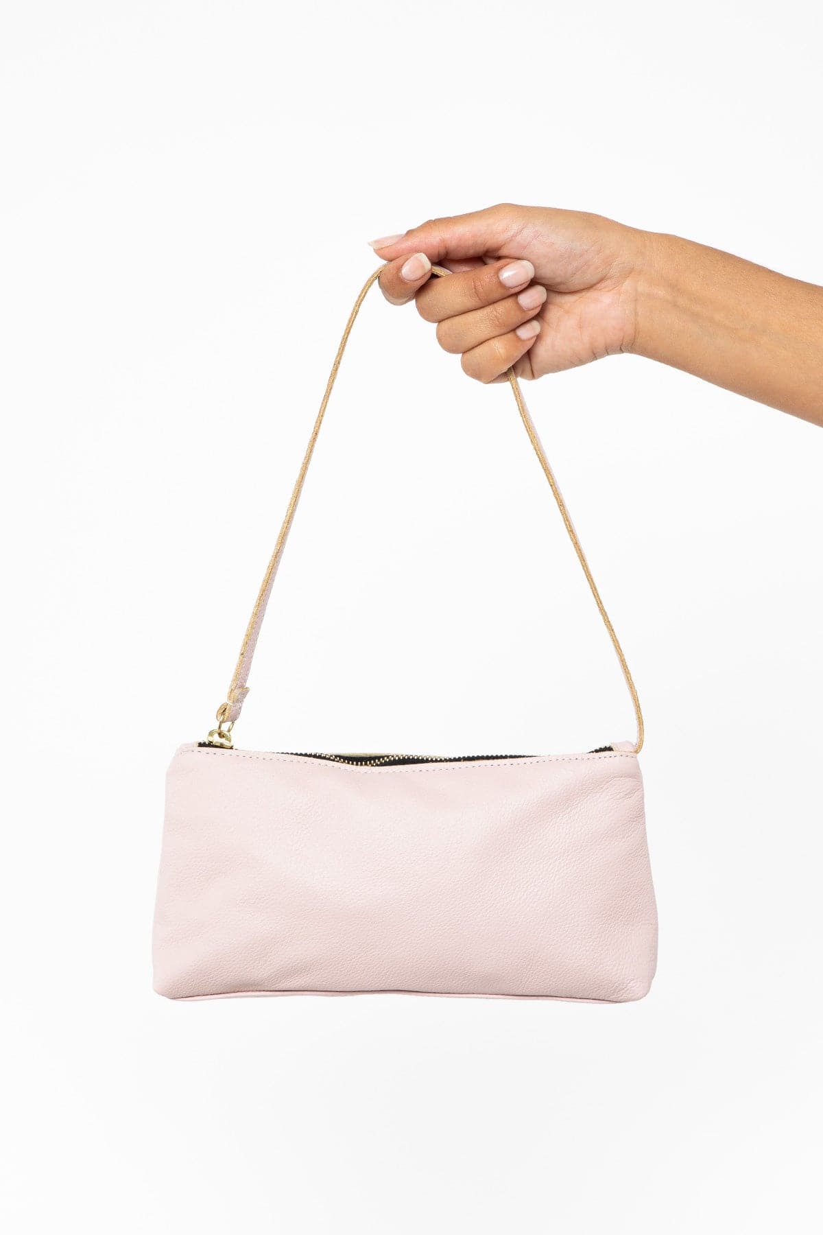 RLH3468 - Leather Zip Pochette - Image 34