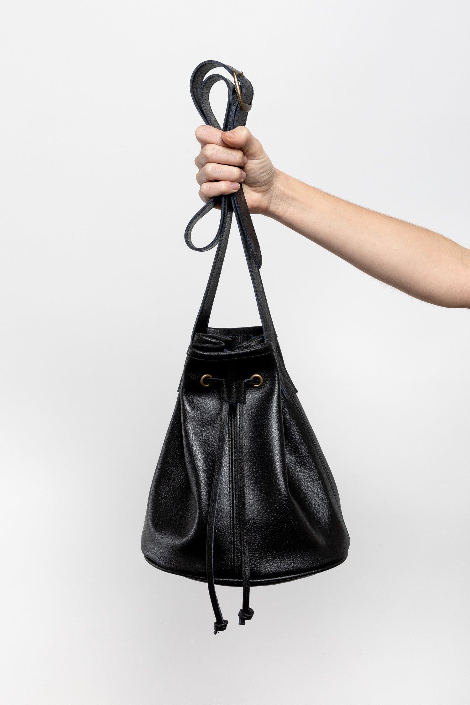 RLH3474 - Drawstring Bucket Bag - Image 8