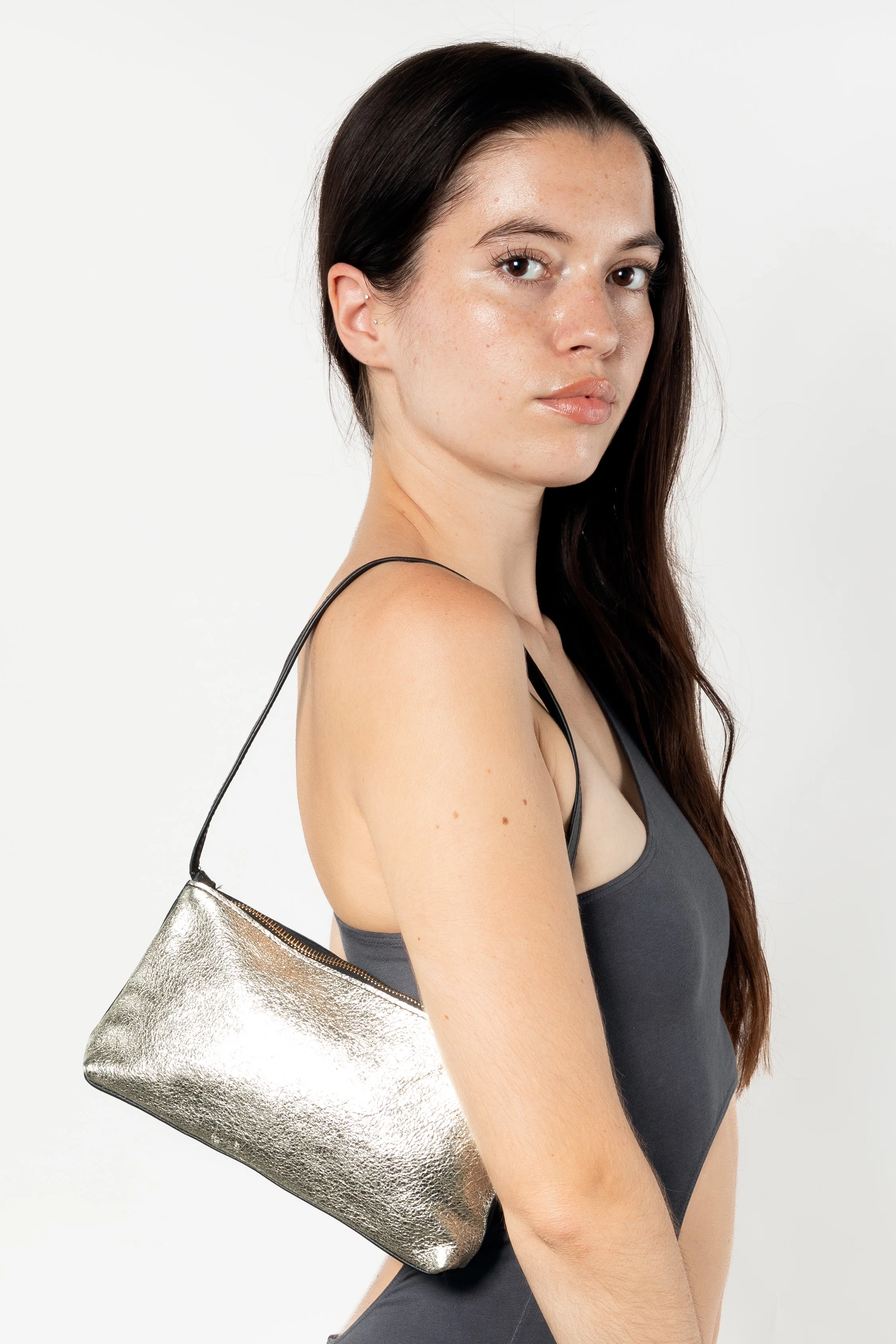 RLH3490 - Embellished Leather Zip Pochette - Image 14