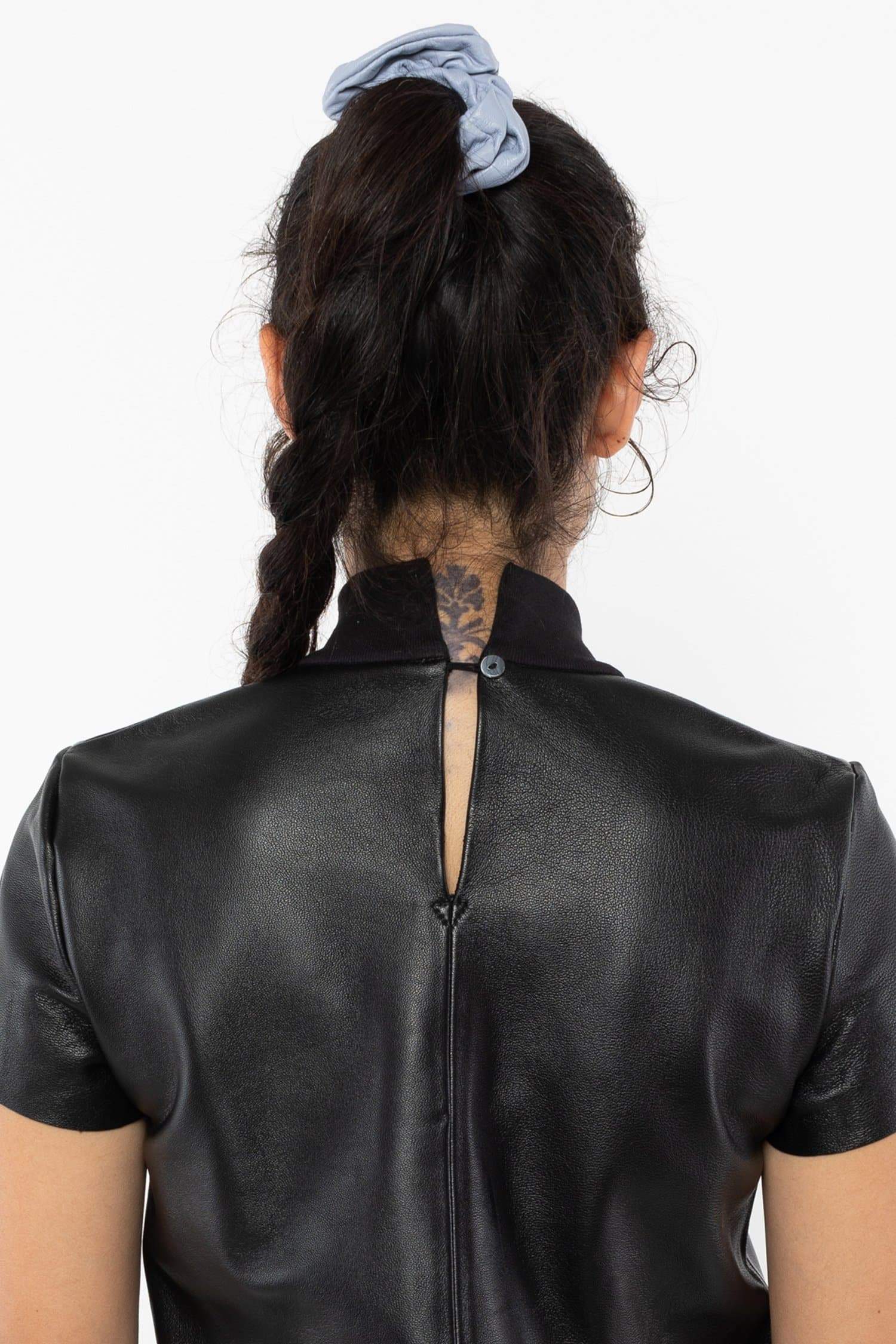 RLTH3401 - Leather Mockneck Tee - Image 11