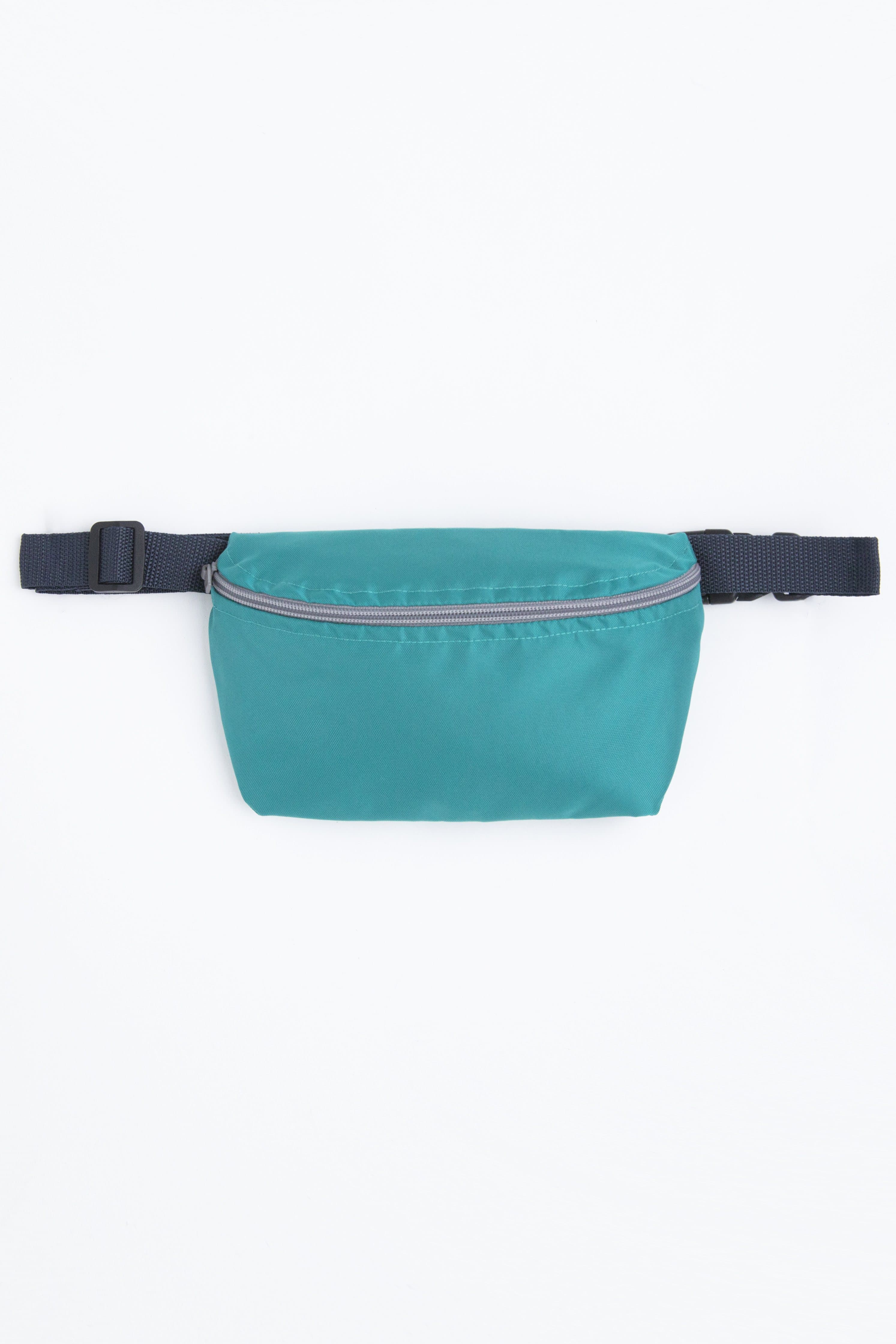 RNB0523 - Nylon Fanny Pack - Image 32