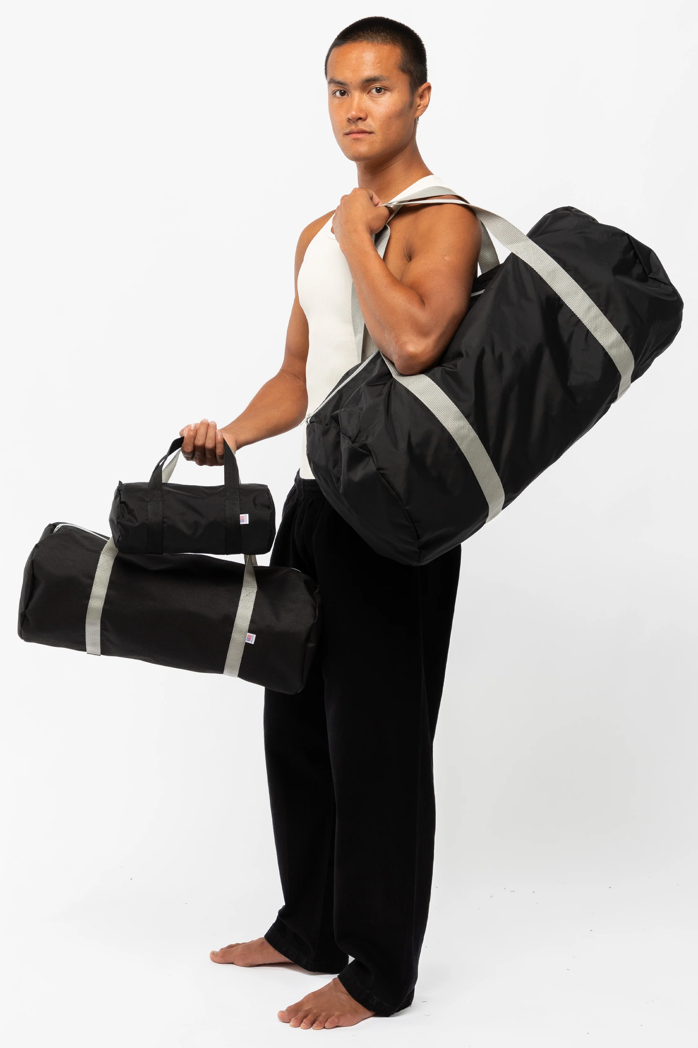 RNB563 - Nylon Pack Cloth Weekender Bag - Image 5