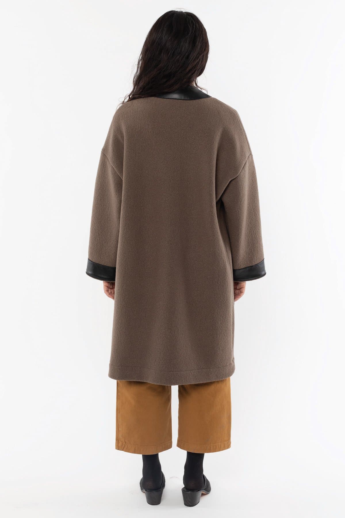 RWL100 - Wool Coat with Leather Trim - Image 15