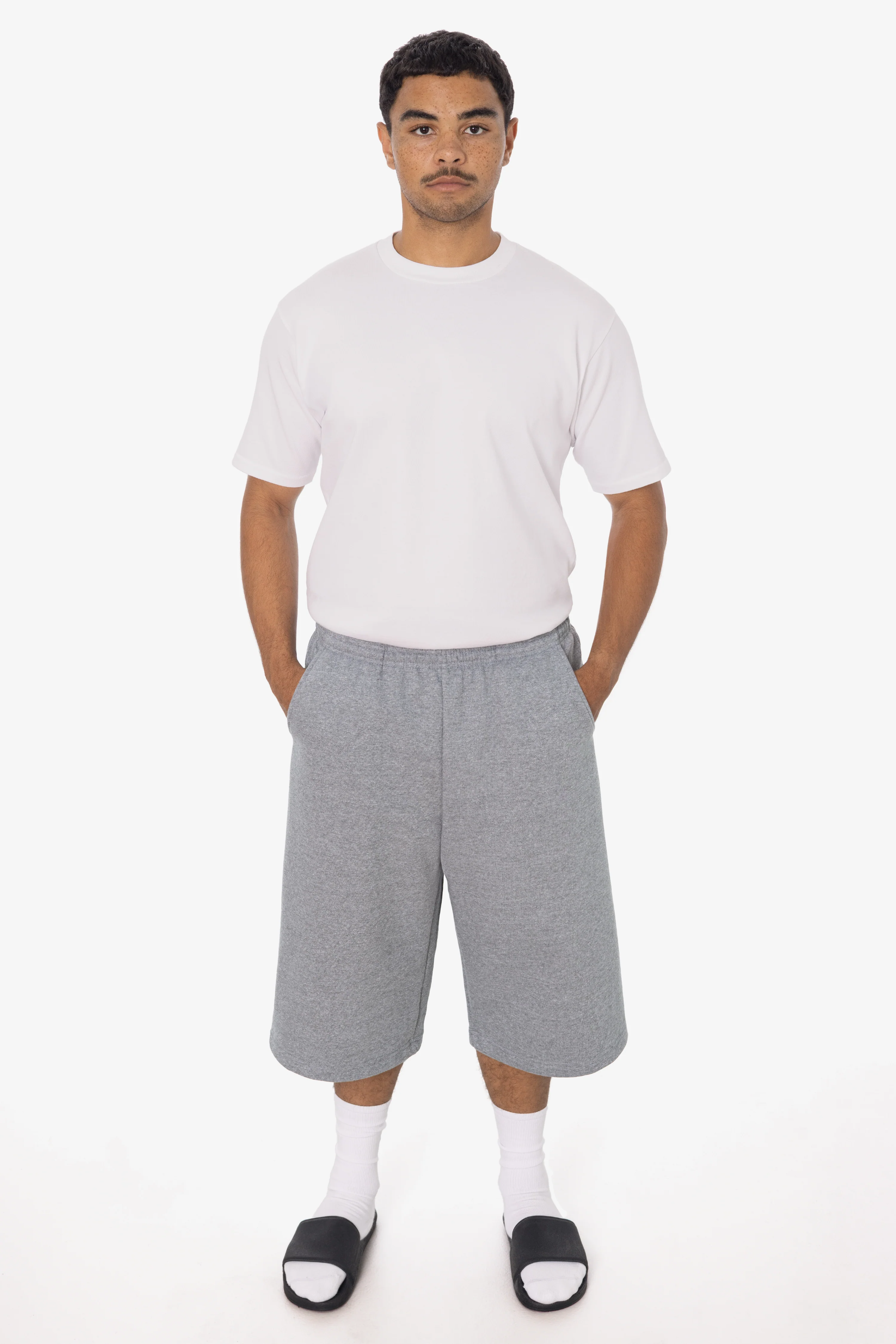 TRF42 - Triblend gabardine Fleece Extra Wide Mens shorts - Image 4